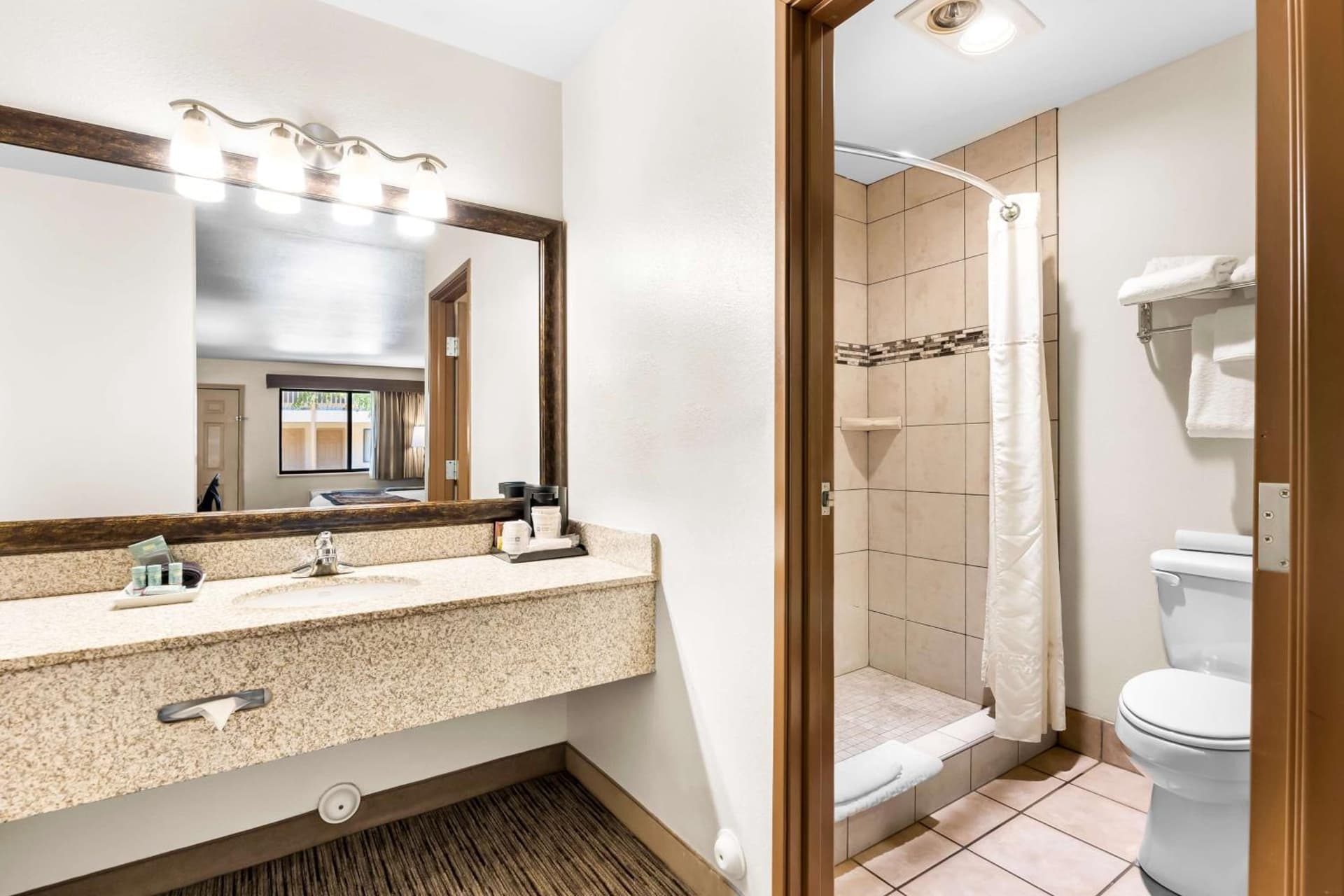 Best Western Grande River Inn & Suites gallery photo in Grand Junction, CO — image 13