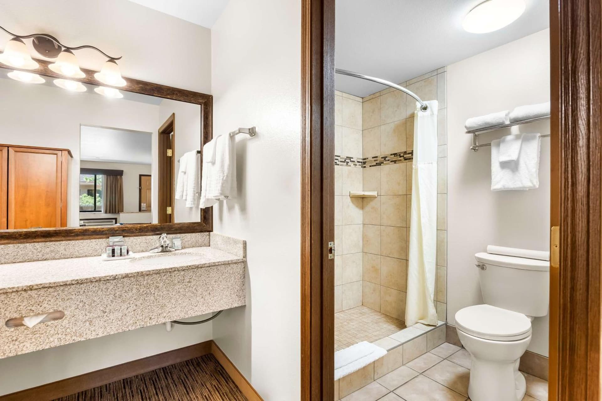 Best Western Grande River Inn & Suites gallery photo in Grand Junction, CO — image 29