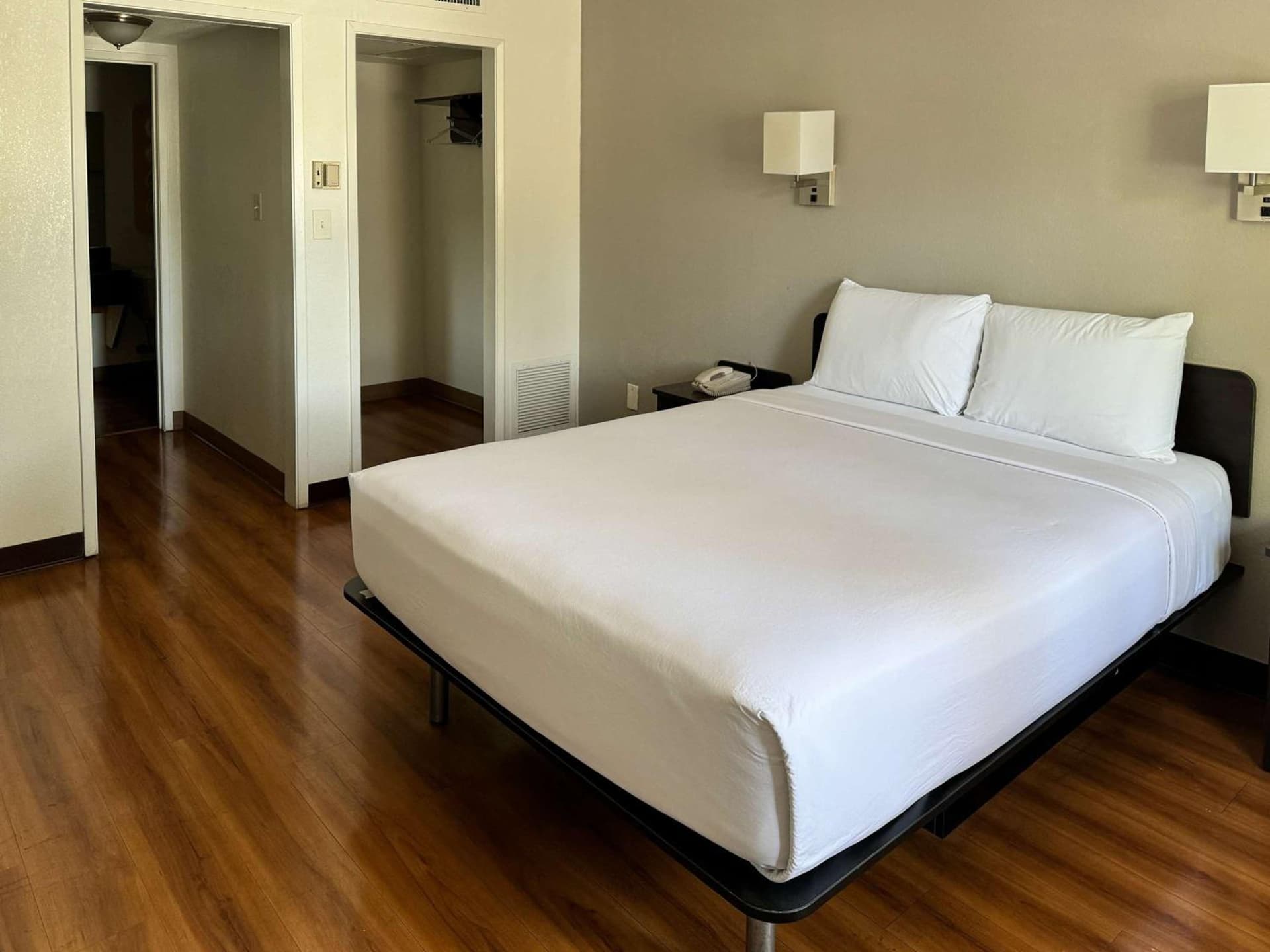 Motel 6-Pomona, CA - Los Angeles gallery photo in Pomona, CA — image 39