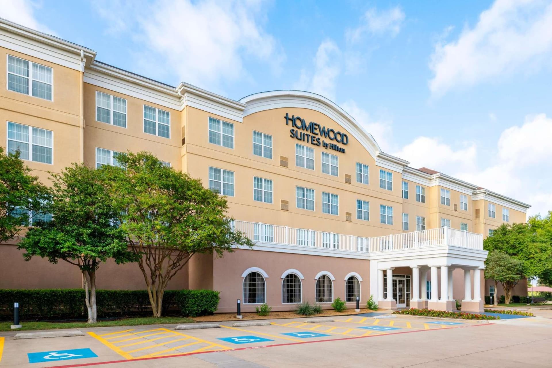Homewood Suites by Hilton Dallas-DFW Airport N-Grapevine featured exterior or lobby in Grapevine, TX — similar hotel
