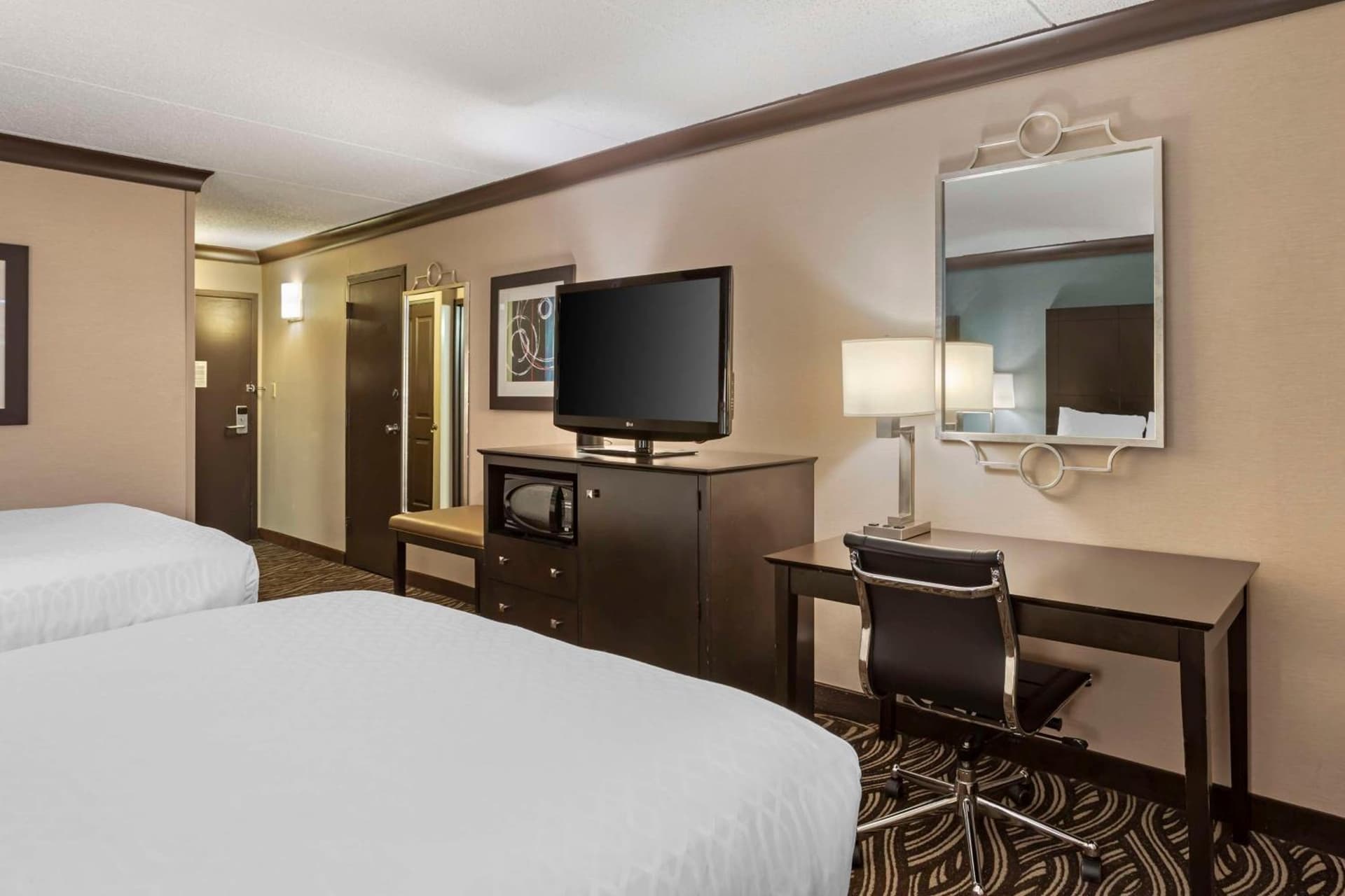 Best Western Plus Kingston Hotel and Conference Center gallery photo in Kingston, NY — image 49