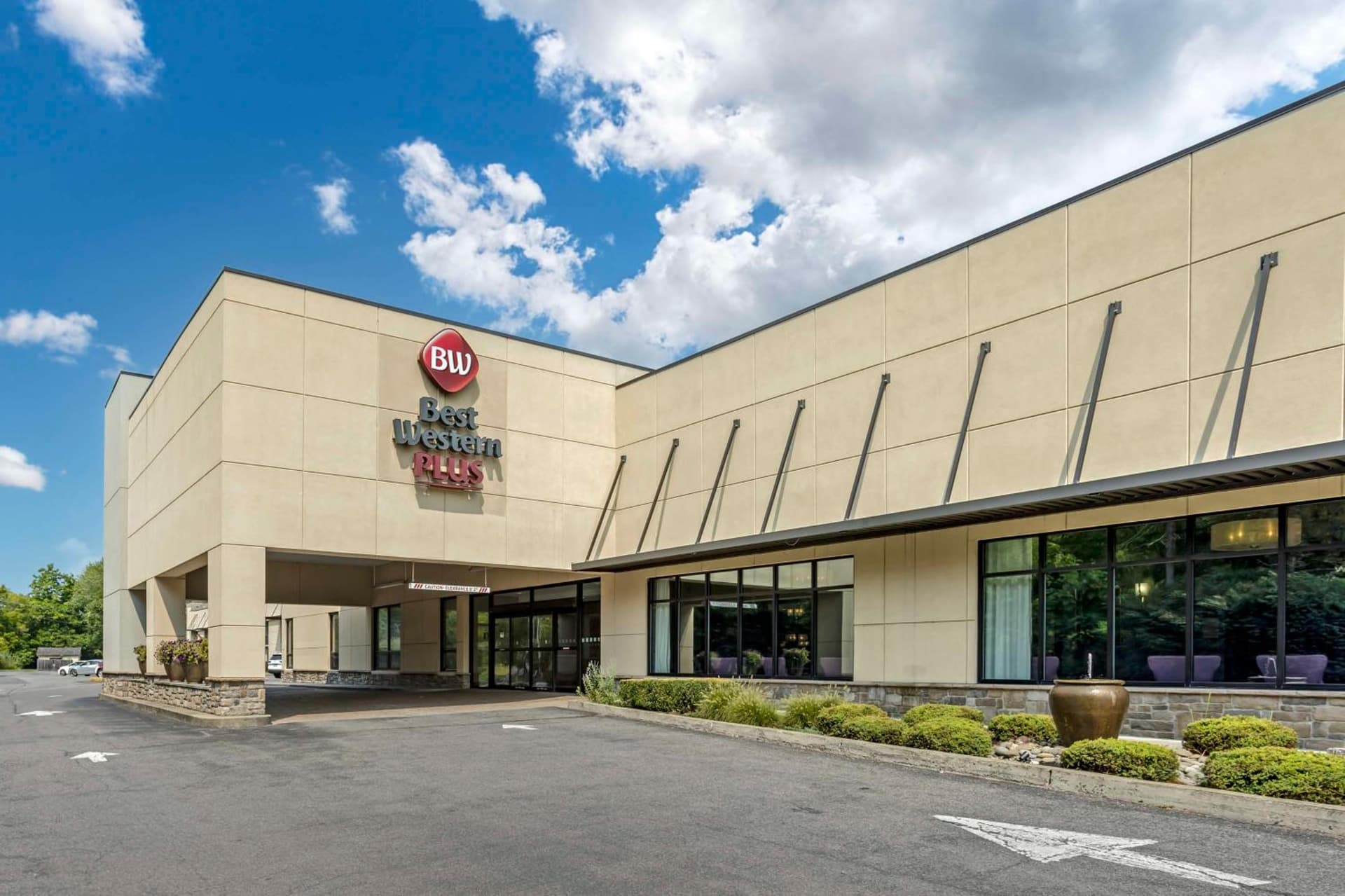 Best Western Plus Kingston Hotel and Conference Center gallery photo in Kingston, NY — image 31