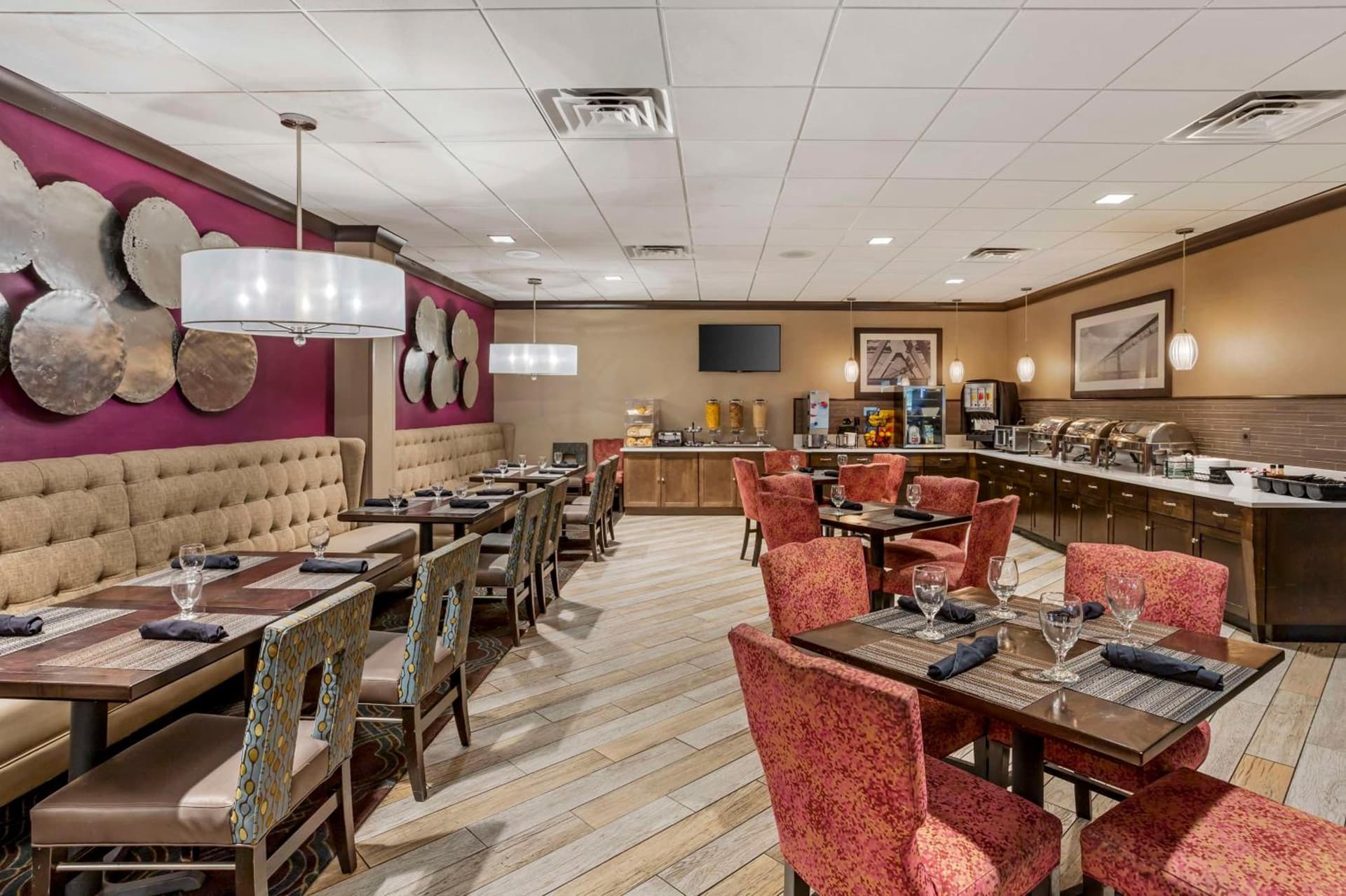 Best Western Plus Kingston Hotel and Conference Center gallery photo in Kingston, NY — image 50