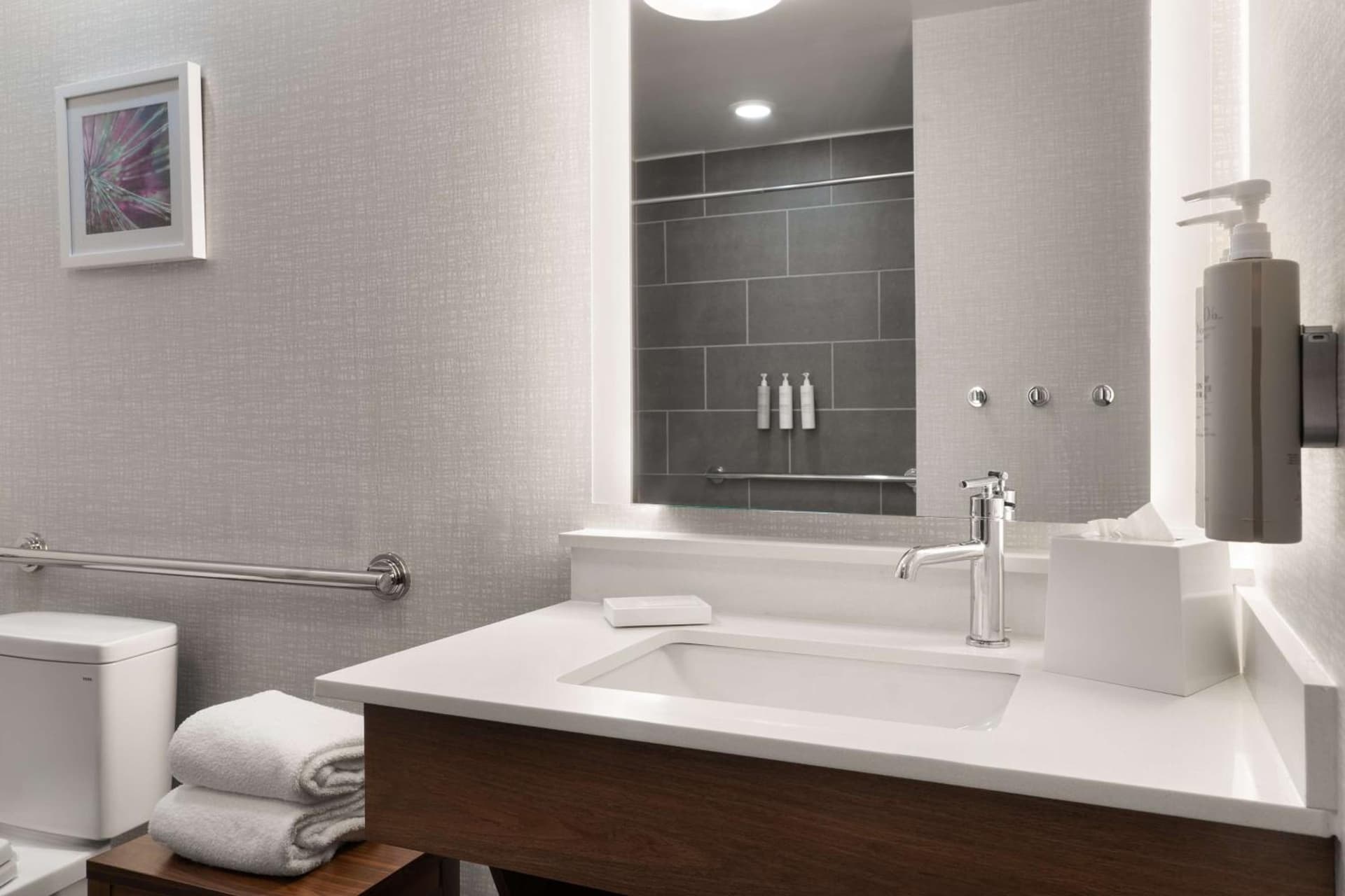 Hampton Inn Spring Lake Fayetteville gallery photo in Spring Lake, NC — image 15