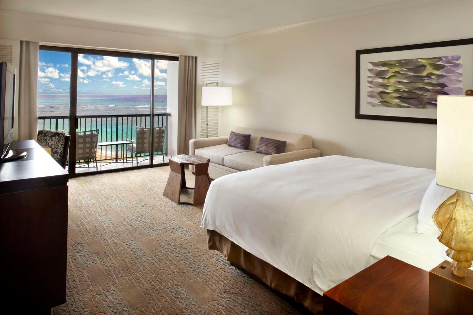 Hilton Hawaiian Village Waikiki Beach Resort gallery photo in Honolulu, HI — image 77