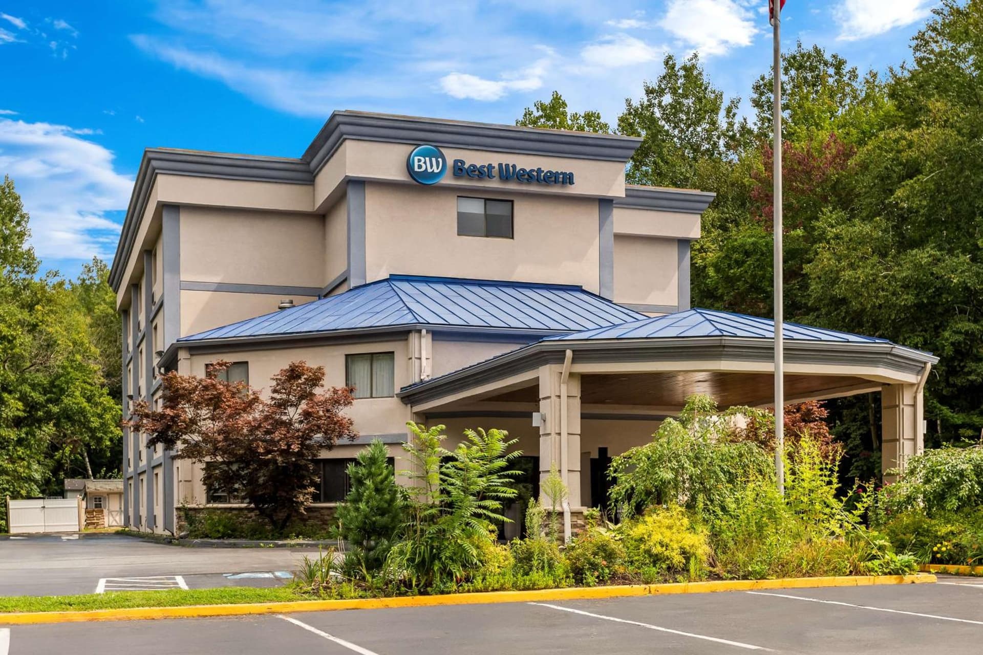Best Western West Lebanon-Hanover featured exterior or lobby in West Lebanon, NH — similar hotel