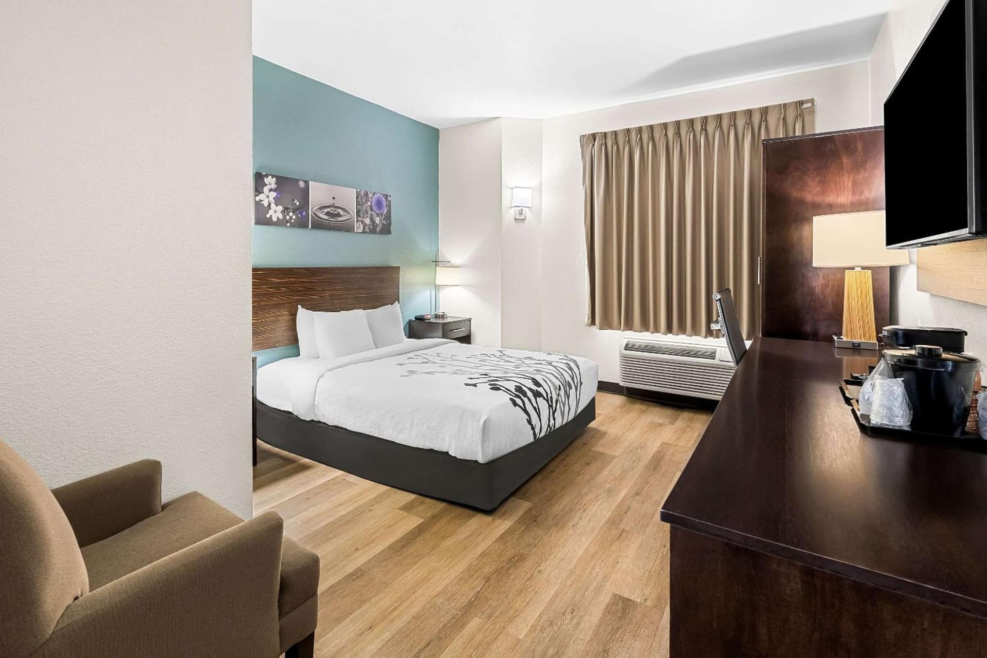 Sleep Inn & Suites Kingsport TriCities Airport gallery photo in Kingsport, TN — image 16