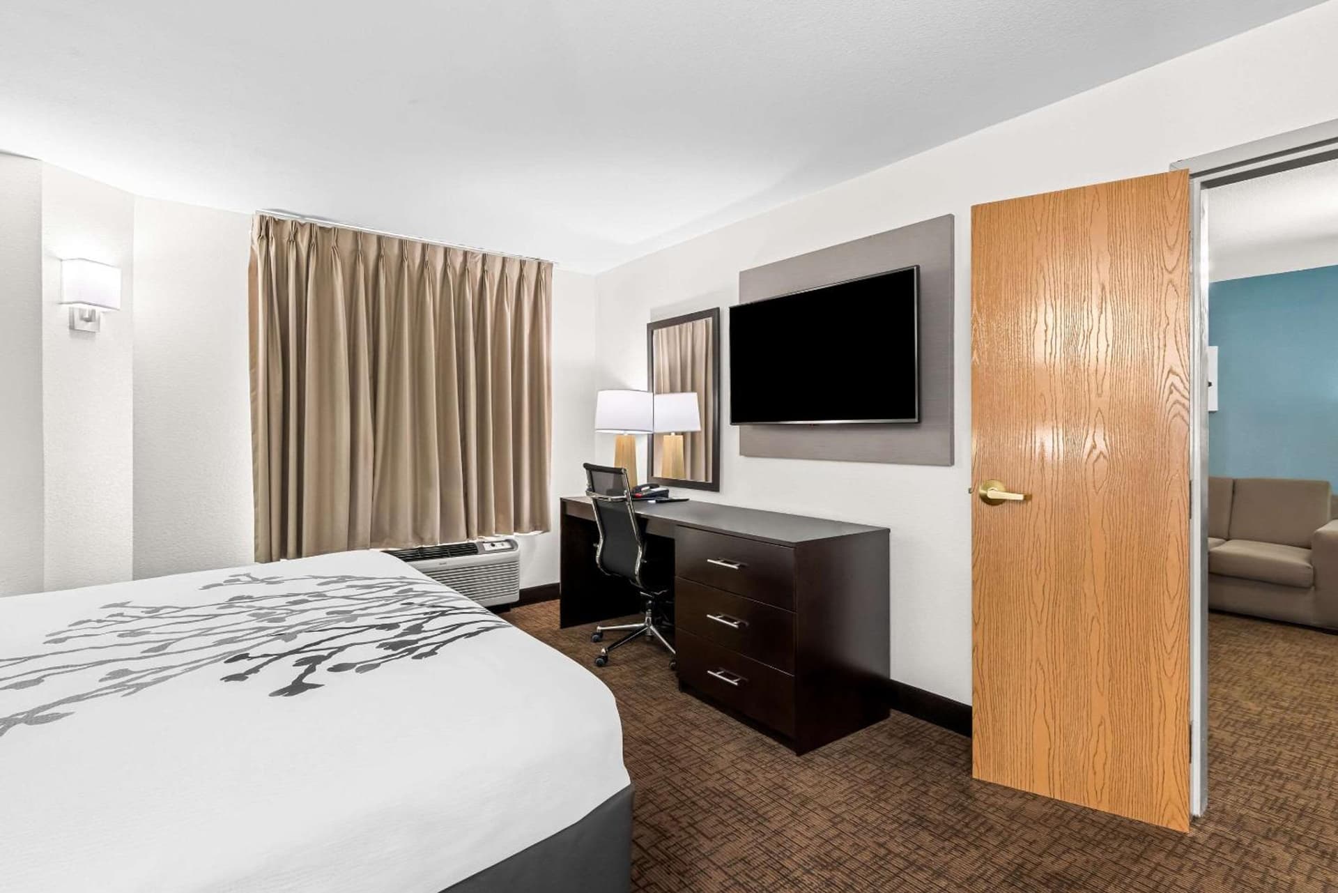 Sleep Inn & Suites Kingsport TriCities Airport gallery photo in Kingsport, TN — image 11