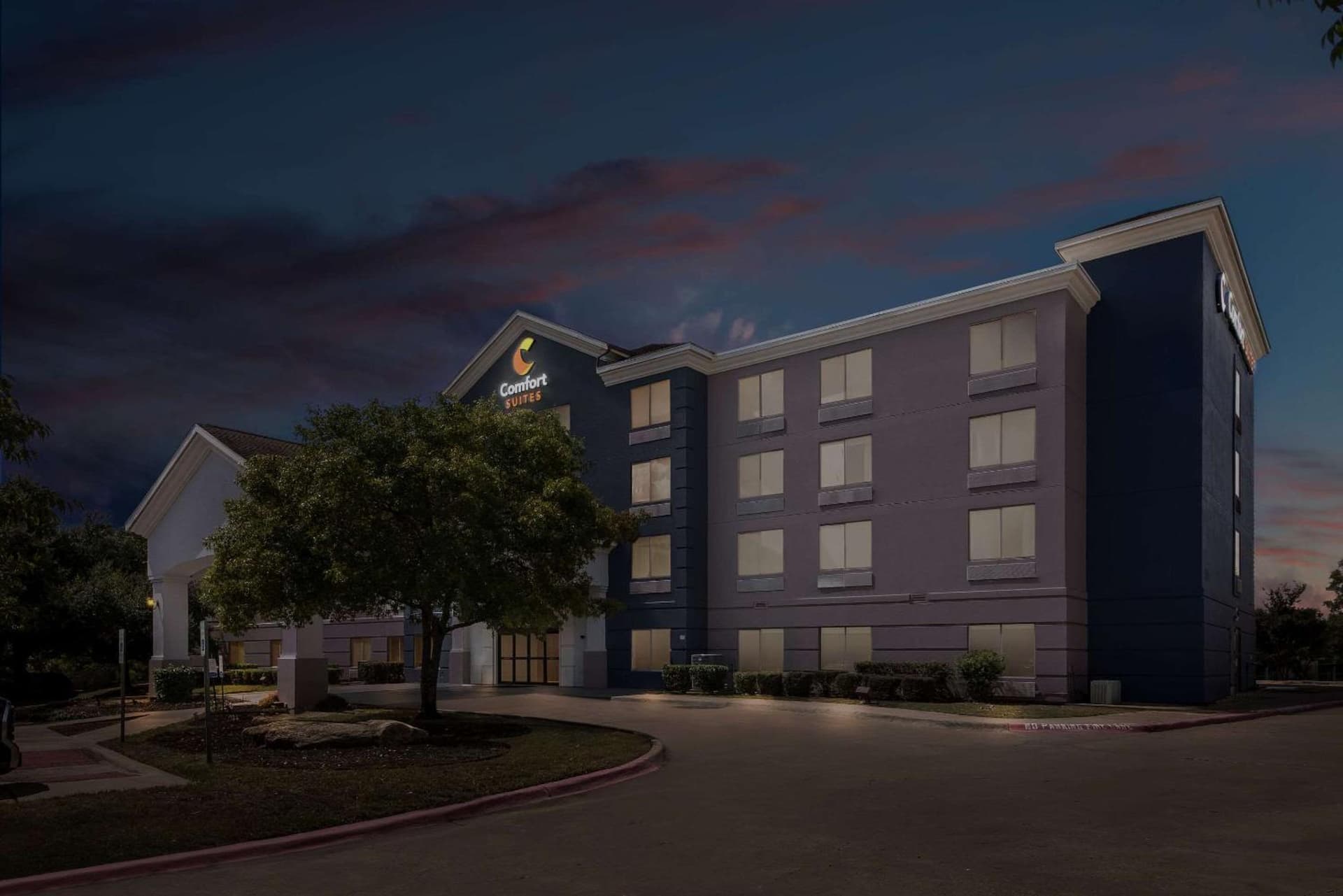 Comfort Suites Austin Airport property views in Austin, TX — gallery photo 3