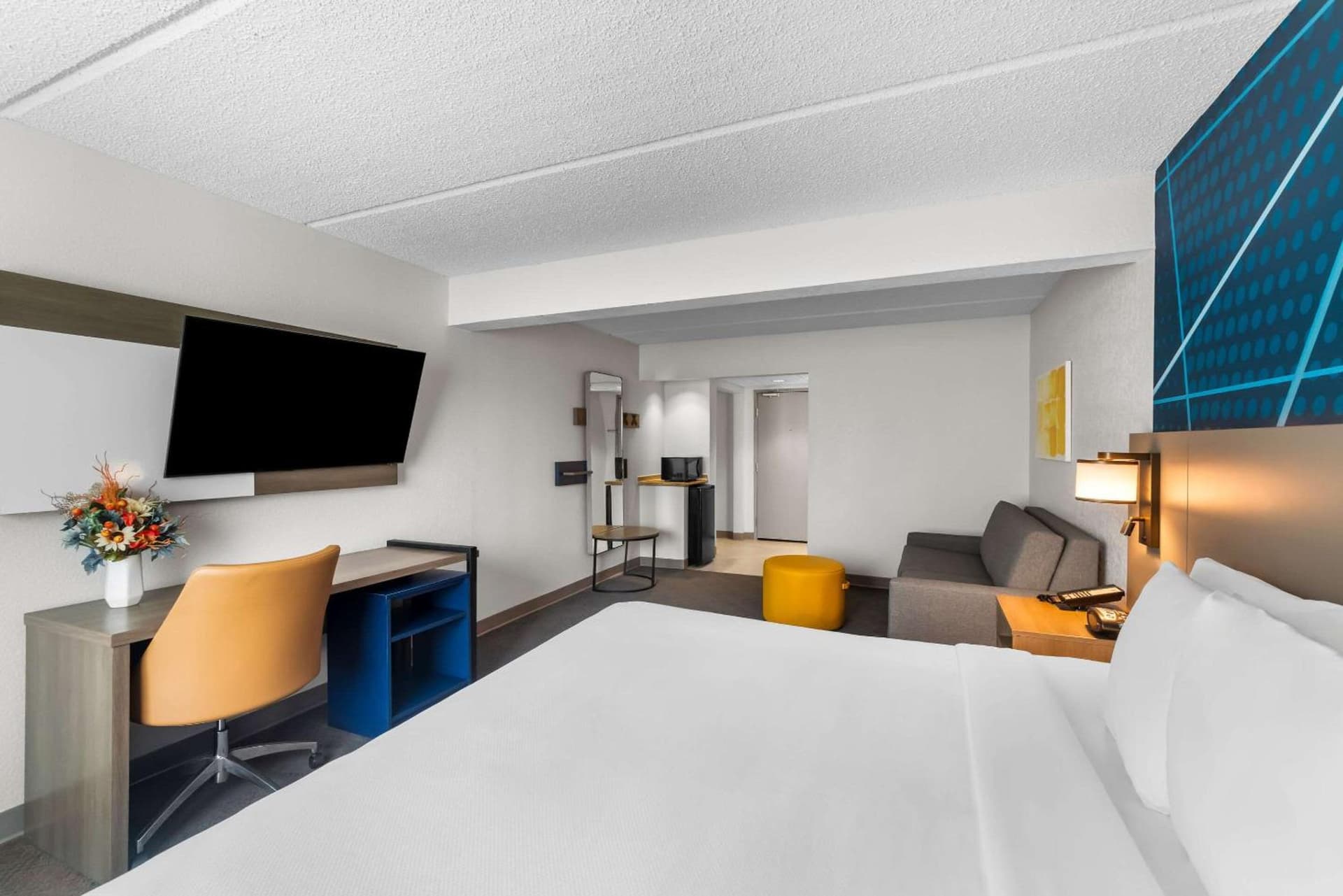 Comfort Suites Austin Airport gallery photo in Austin, TX — image 37