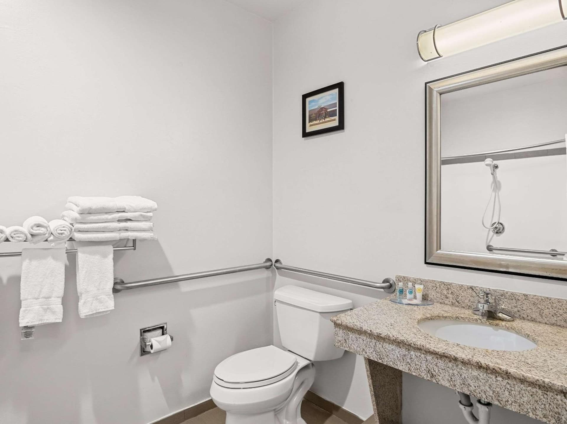 Comfort Suites Lindale - Tyler North interior in Lindale, TX — gallery photo 2