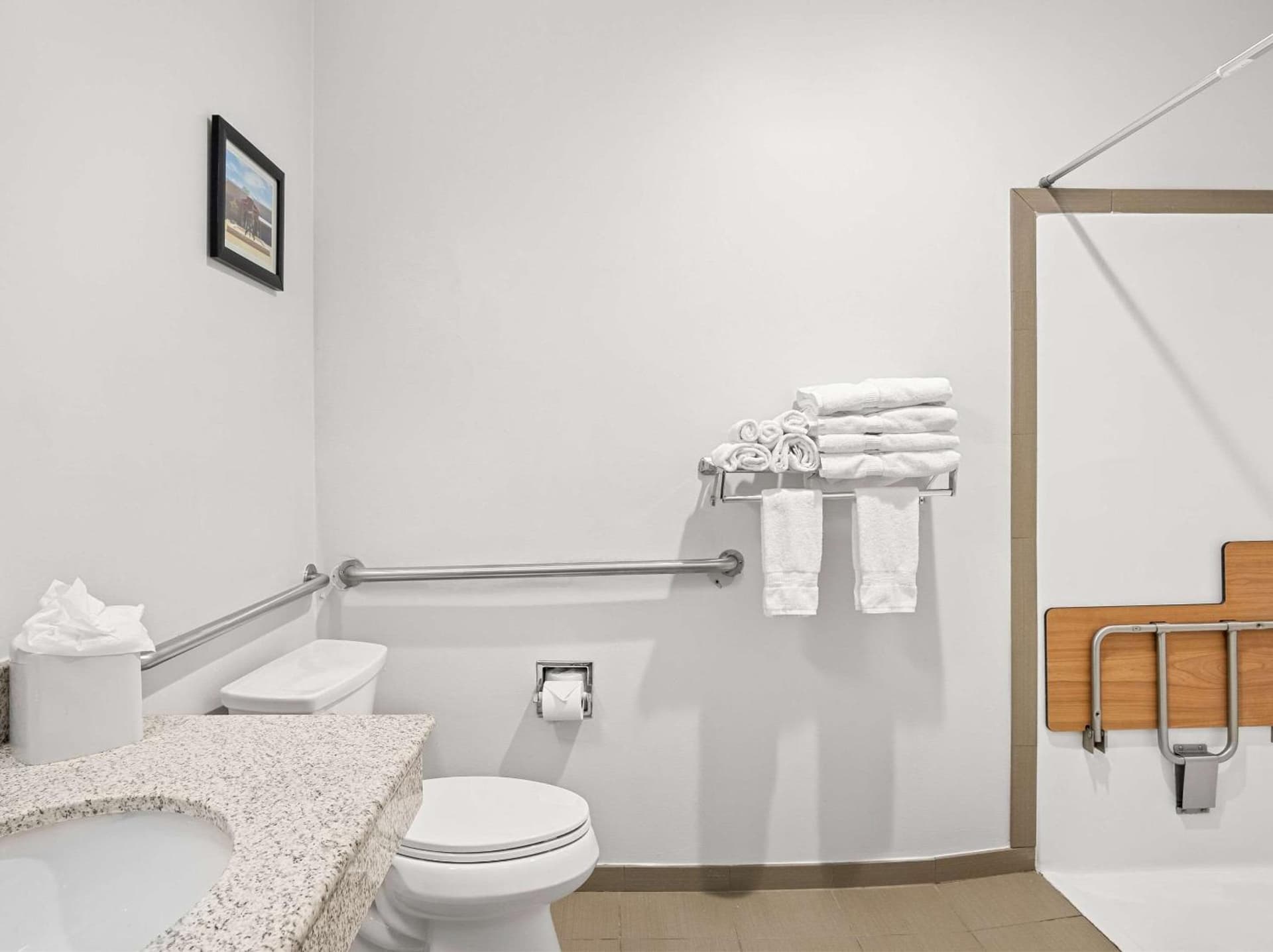 Comfort Suites Lindale - Tyler North gallery photo in Lindale, TX — image 10