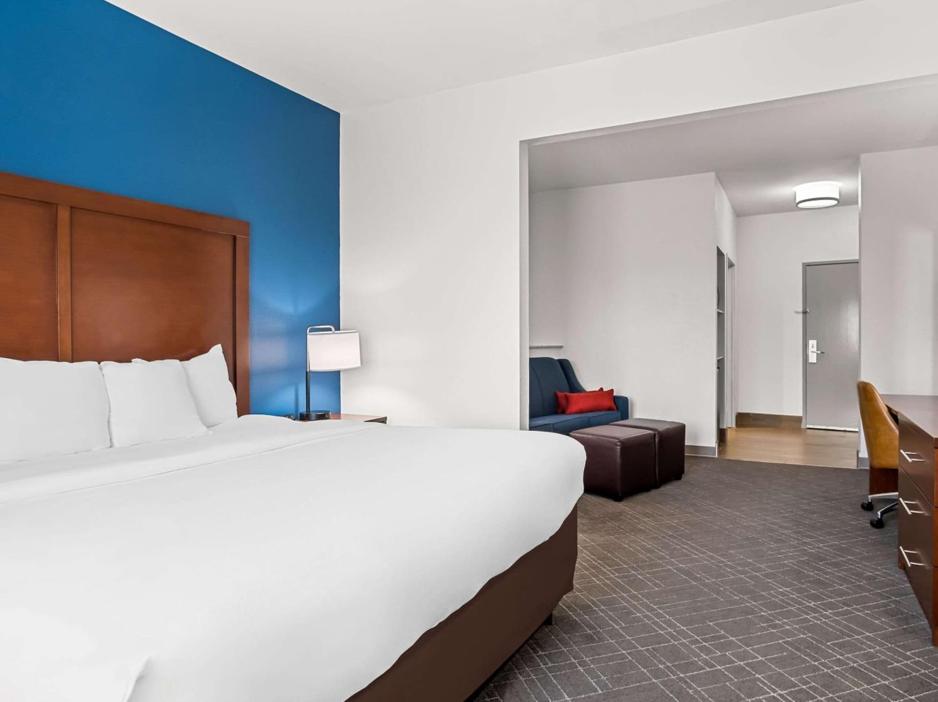 Comfort Suites Lindale - Tyler North gallery photo in Lindale, TX — image 7