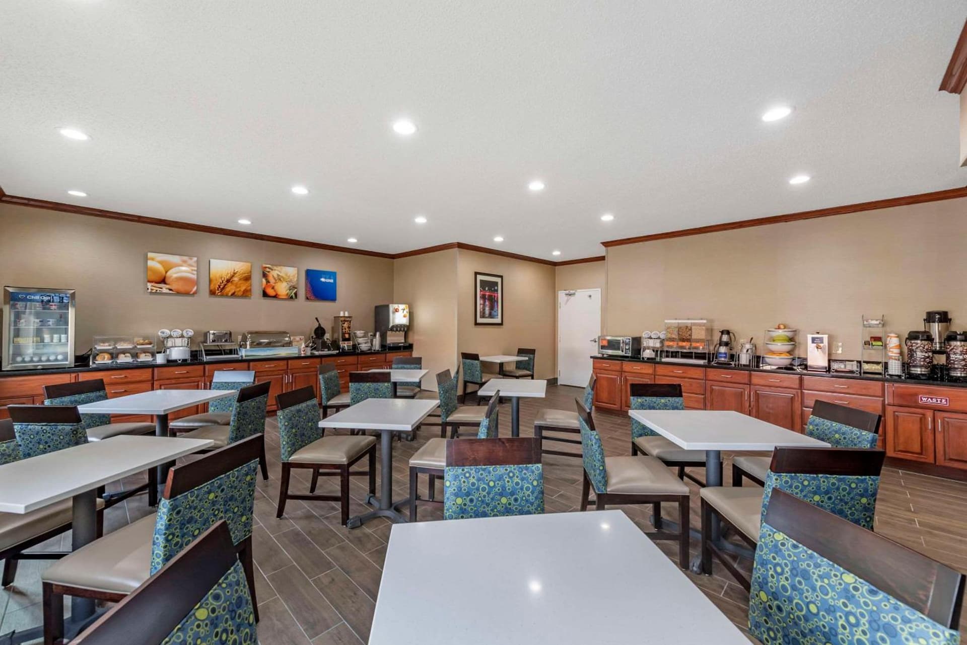Comfort Inn & Suites Middletown - Franklin gallery photo in Middletown, OH — image 19