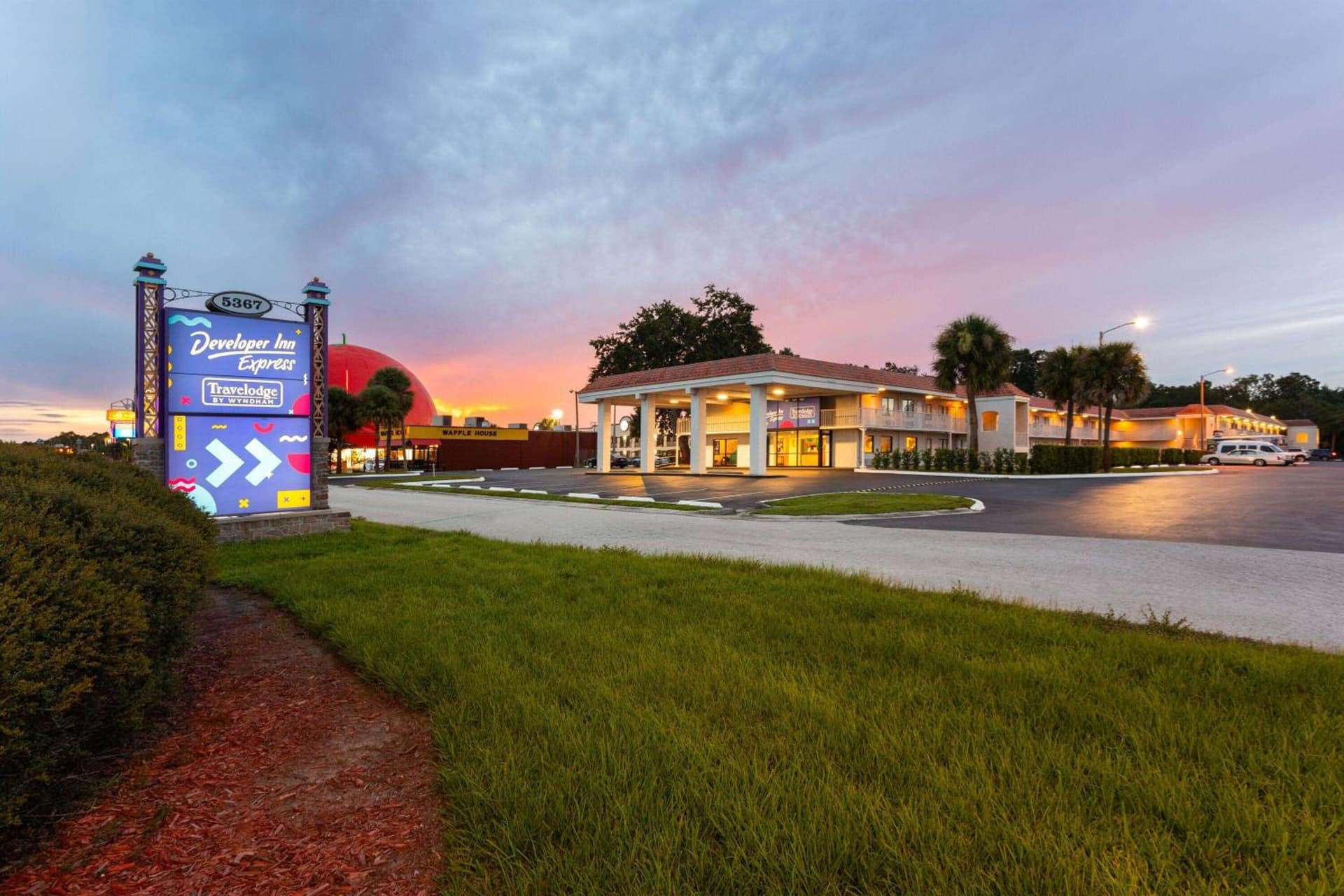 Travelodge by Wyndham Orlando Lake Buena Vista South gallery photo in Kissimmee, FL — image 24