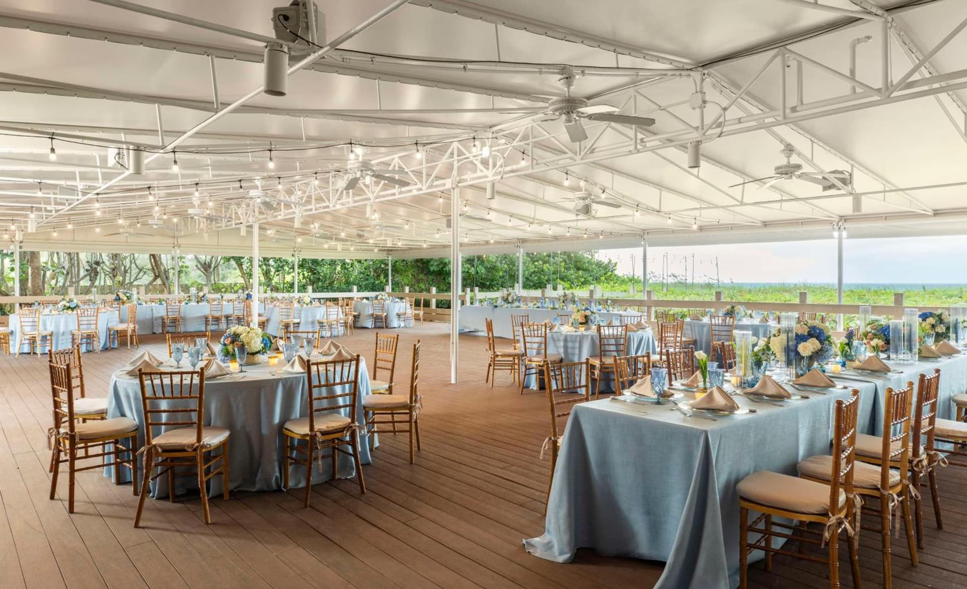 The Singer Oceanfront Resort, Curio Collection by Hilton gallery photo in Riviera Beach, FL — image 9