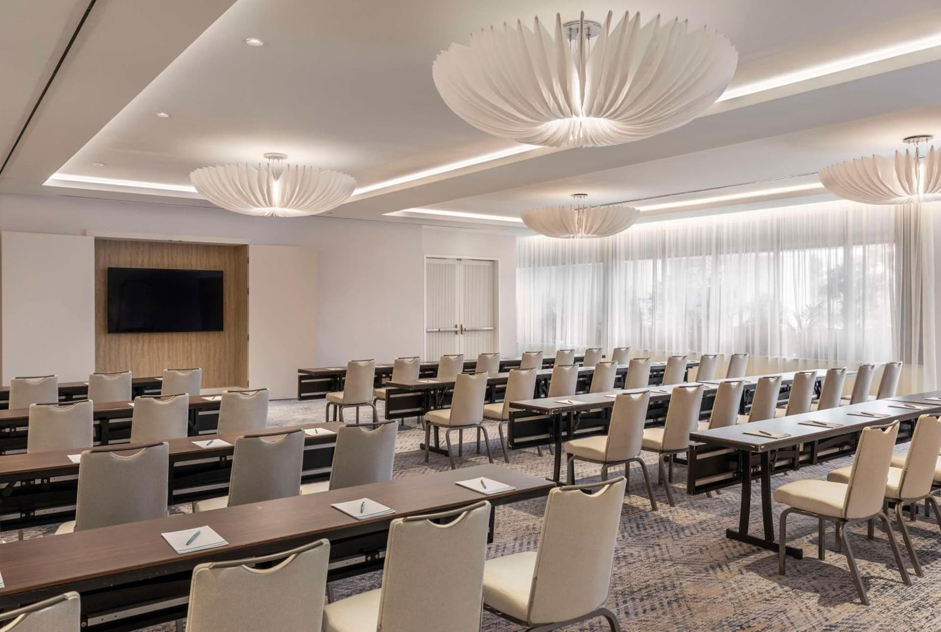 The Singer Oceanfront Resort, Curio Collection by Hilton gallery photo in Riviera Beach, FL — image 38