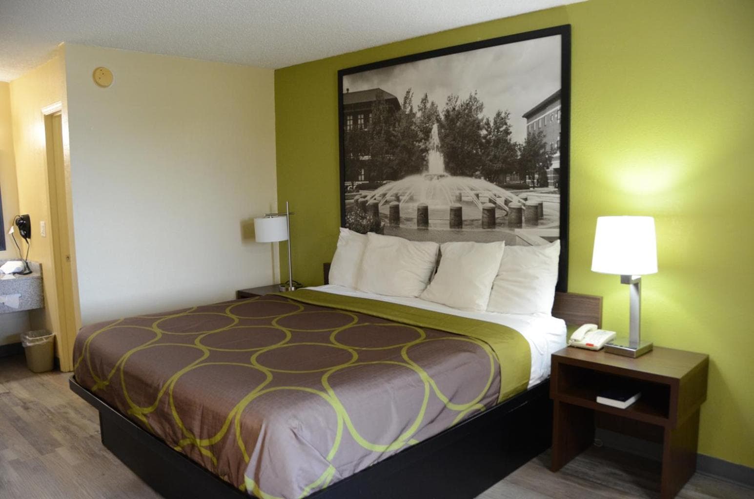 Super 8 by Wyndham Lafayette / Purdue Area gallery photo in Lafayette, IN — image 5