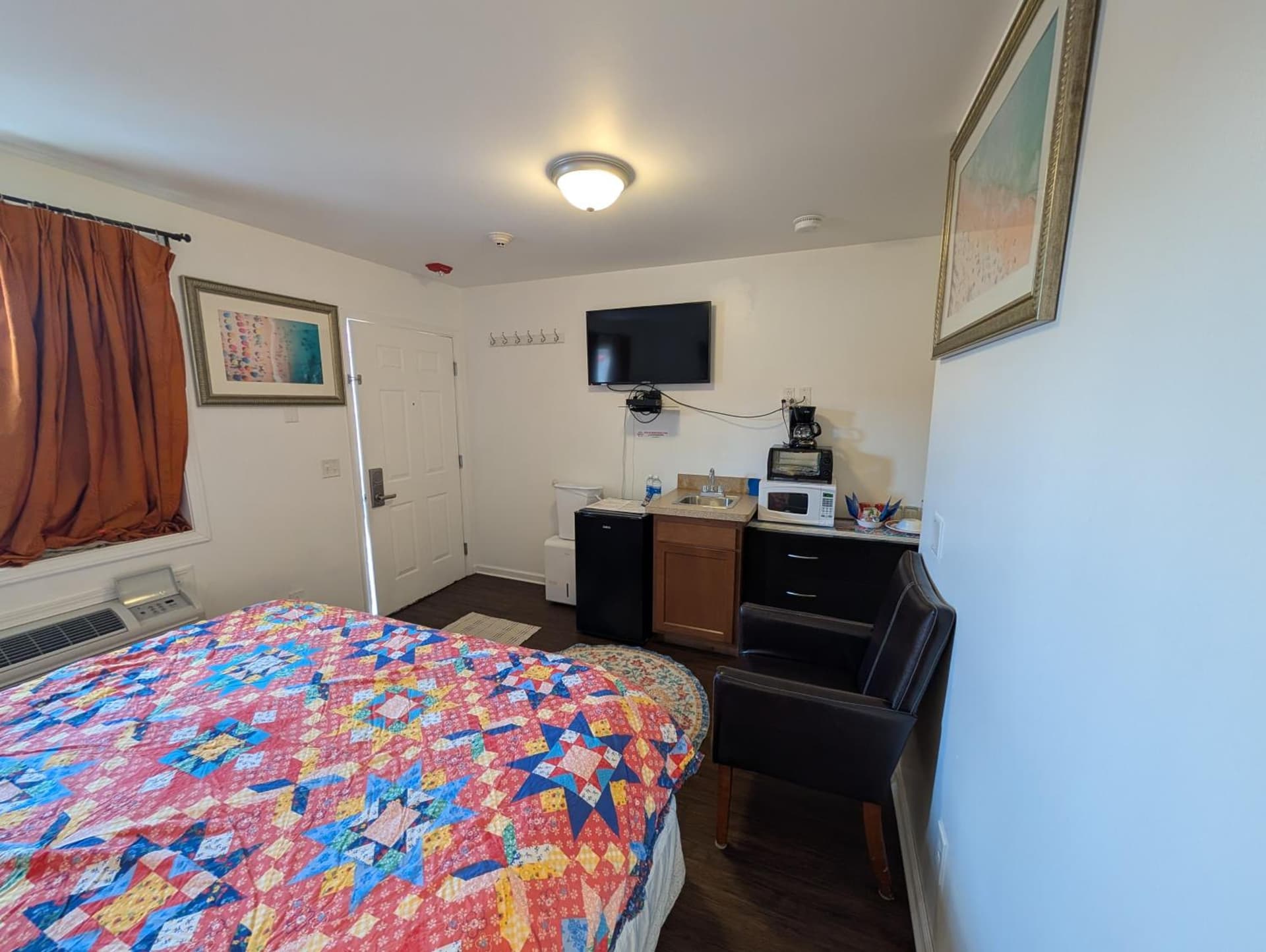 Apple Inn and Suites Cooperstown Area gallery photo in Milford, NY — image 38
