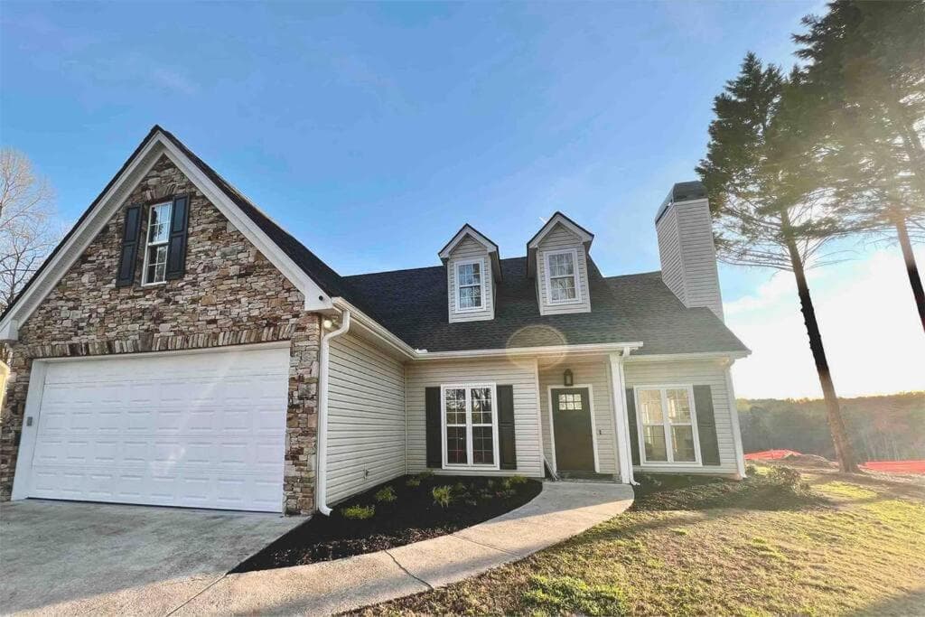 Lake Lanier House 2 exterior or lobby in Gainesville, GA — main listing photo