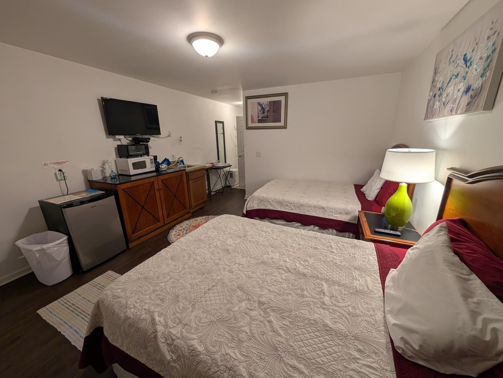 Apple Inn and Suites Cooperstown Area gallery photo in Milford, NY — image 22
