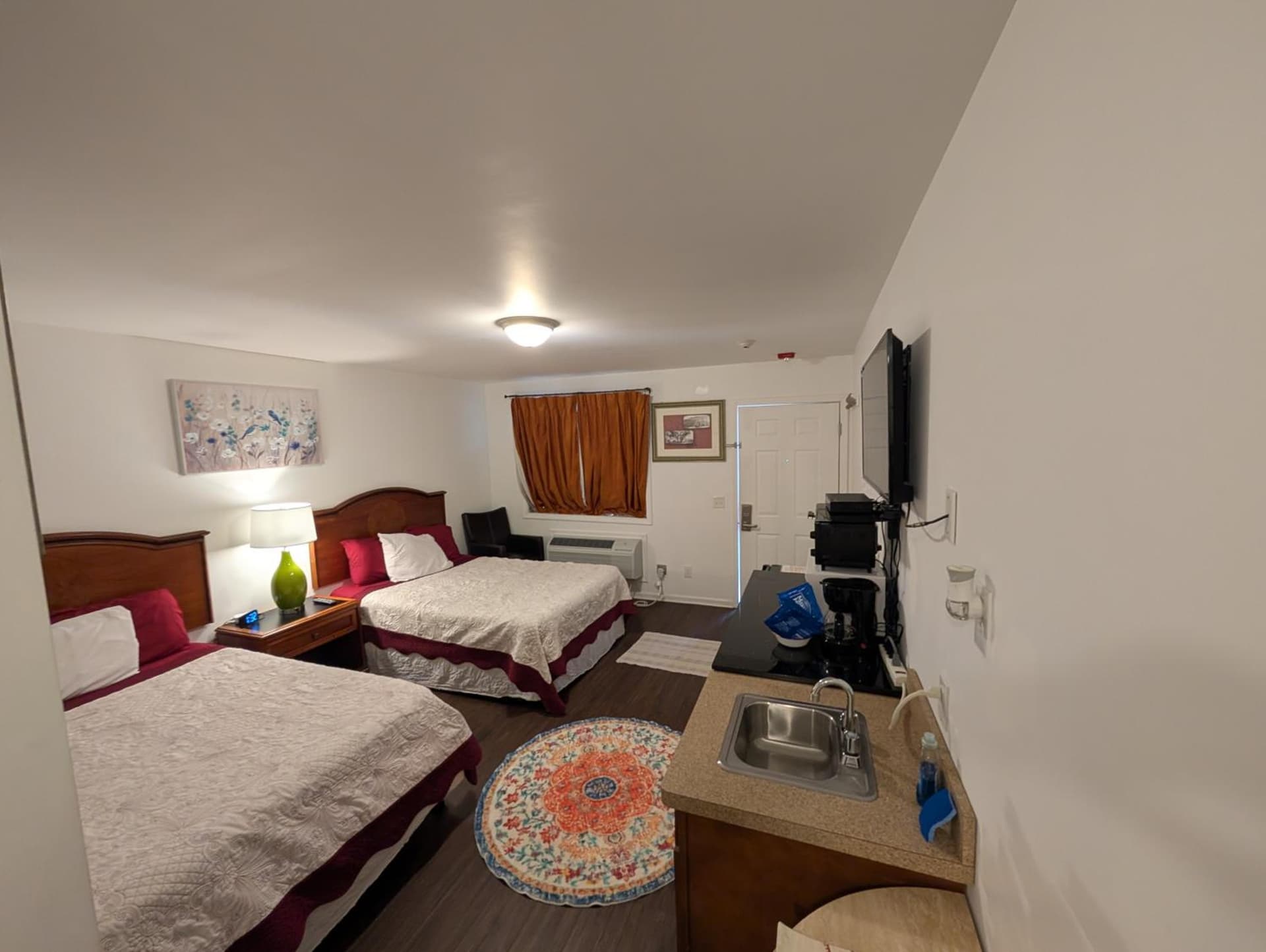Apple Inn and Suites Cooperstown Area gallery photo in Milford, NY — image 35
