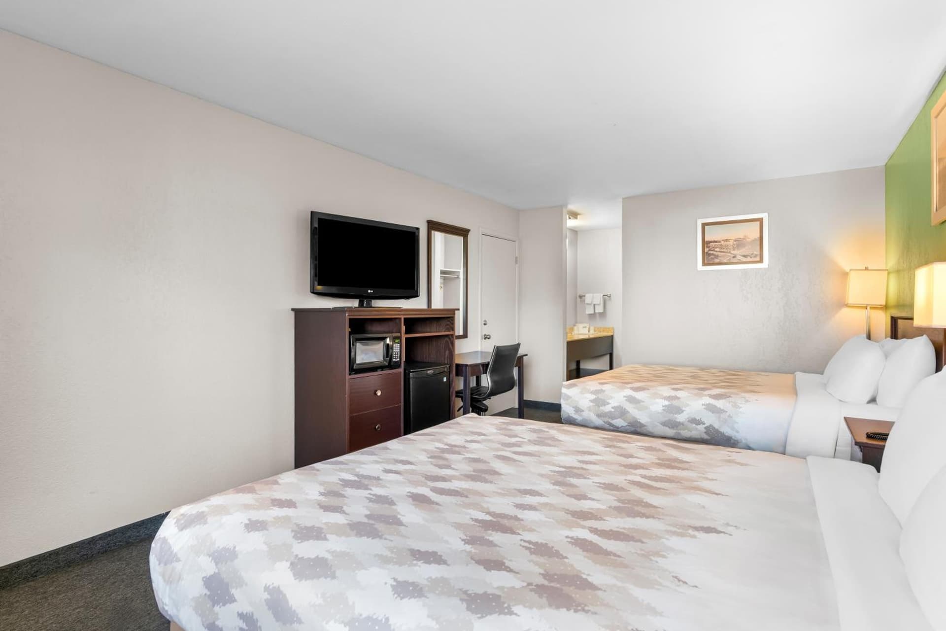 Americas Best Value Inn Yakima gallery photo in Union Gap, WA — image 20