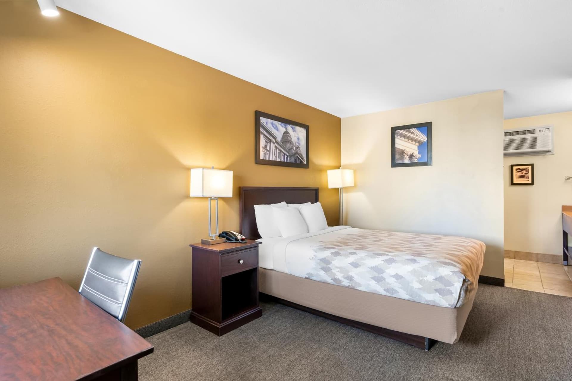 Americas Best Value Inn Yakima gallery photo in Union Gap, WA — image 18