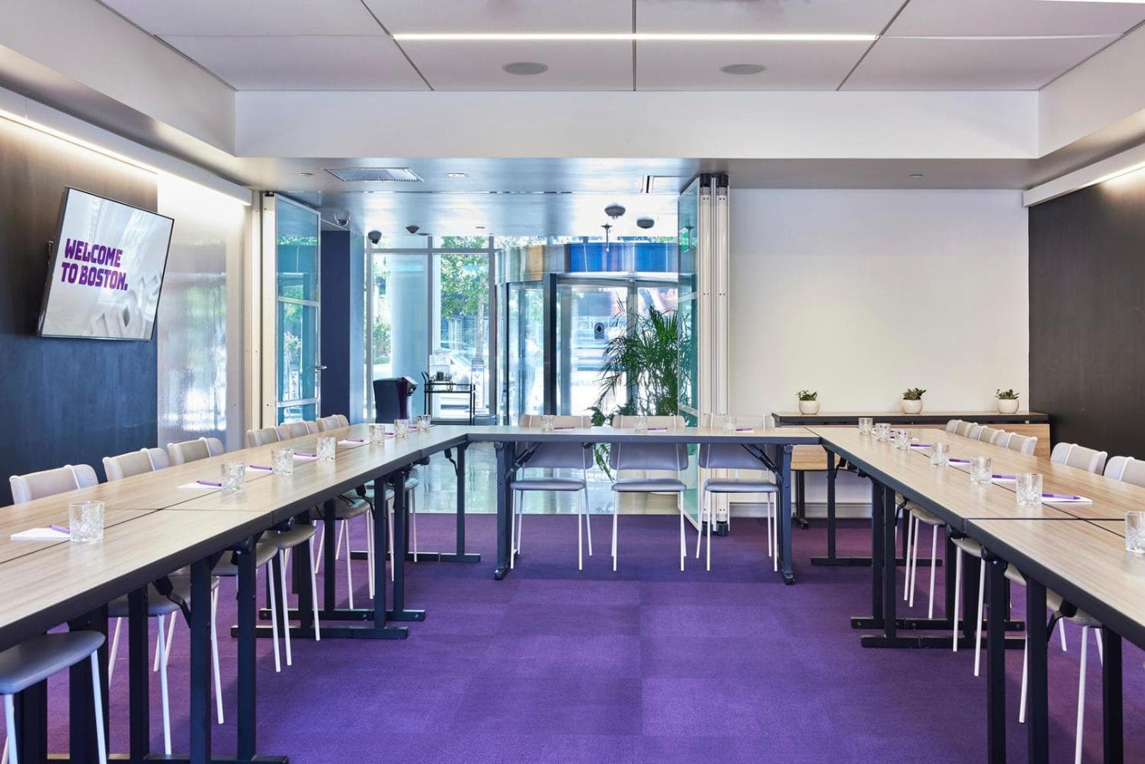 YOTEL Boston gallery photo in Boston, MA — image 19