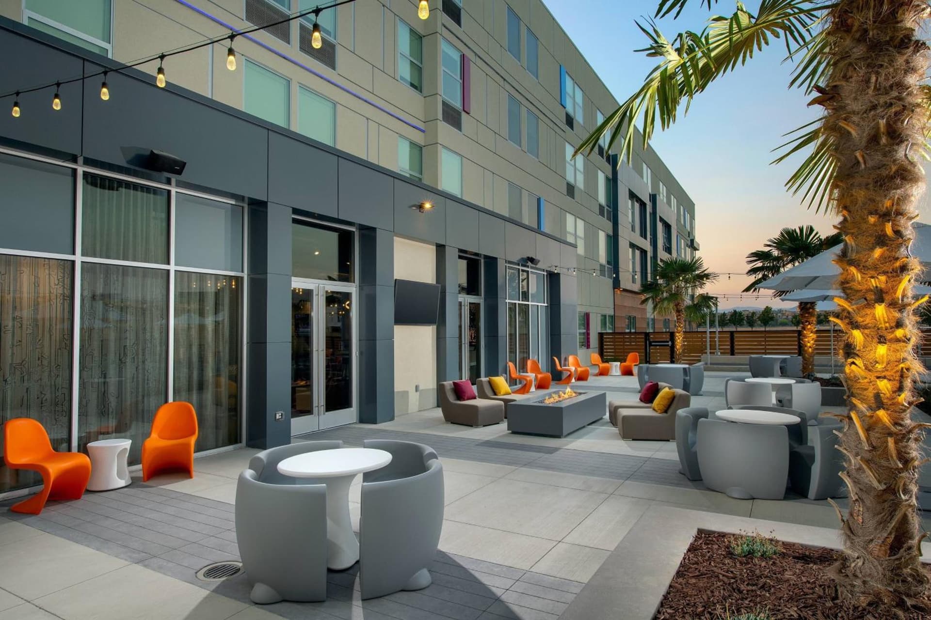 Aloft by Marriott Indianapolis Downtown property views in Indianapolis, IN — gallery photo 3