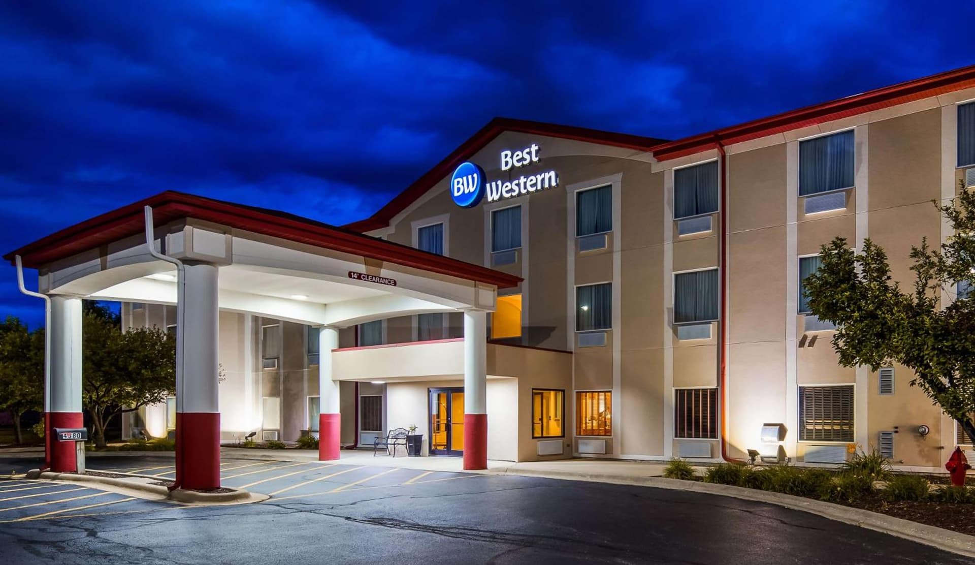 Best Western Joliet Inn & Suites gallery photo in Joliet, IL — image 10
