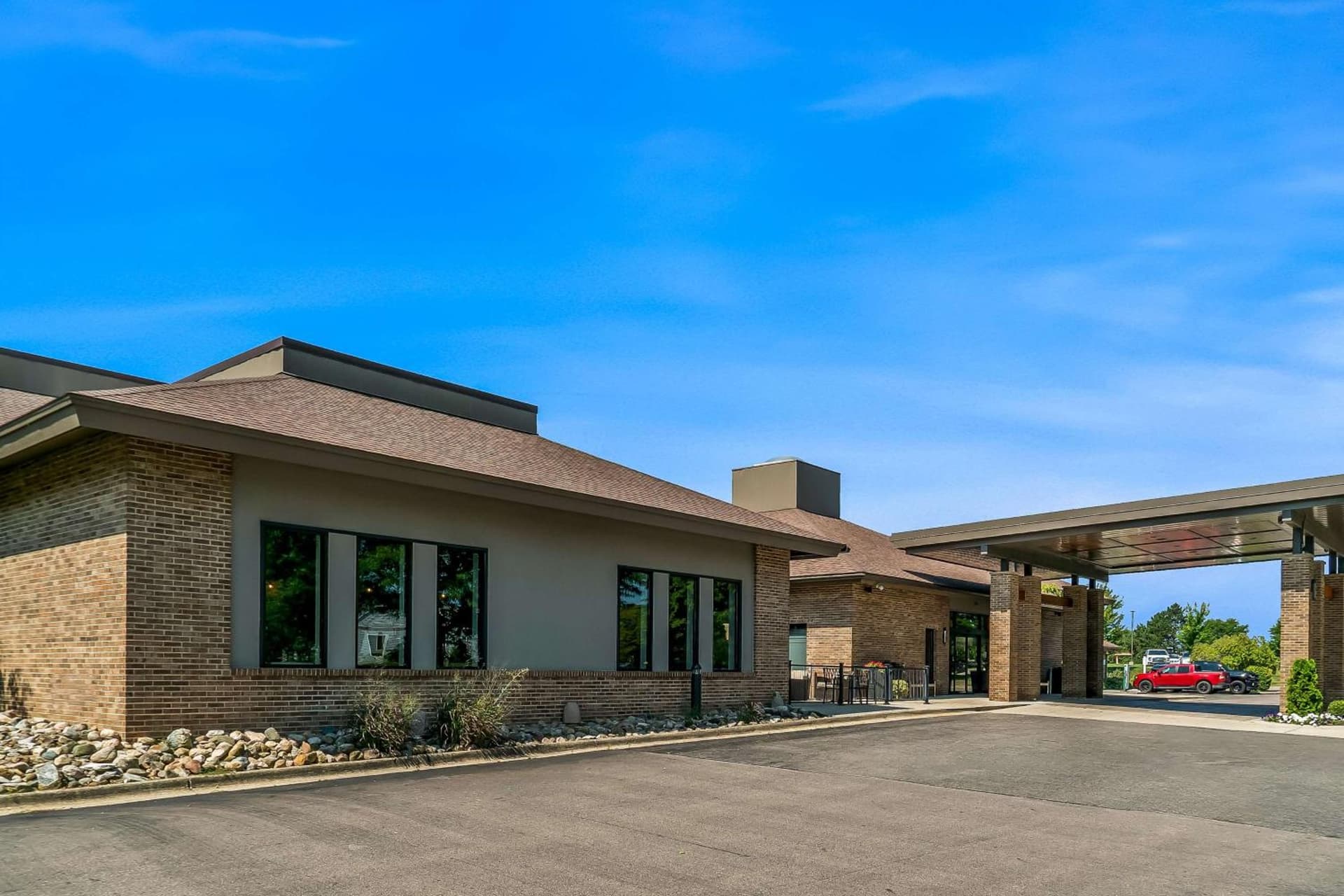 Best Western Okemos/East Lansing Hotel & Suites gallery photo in Okemos, MI — image 10