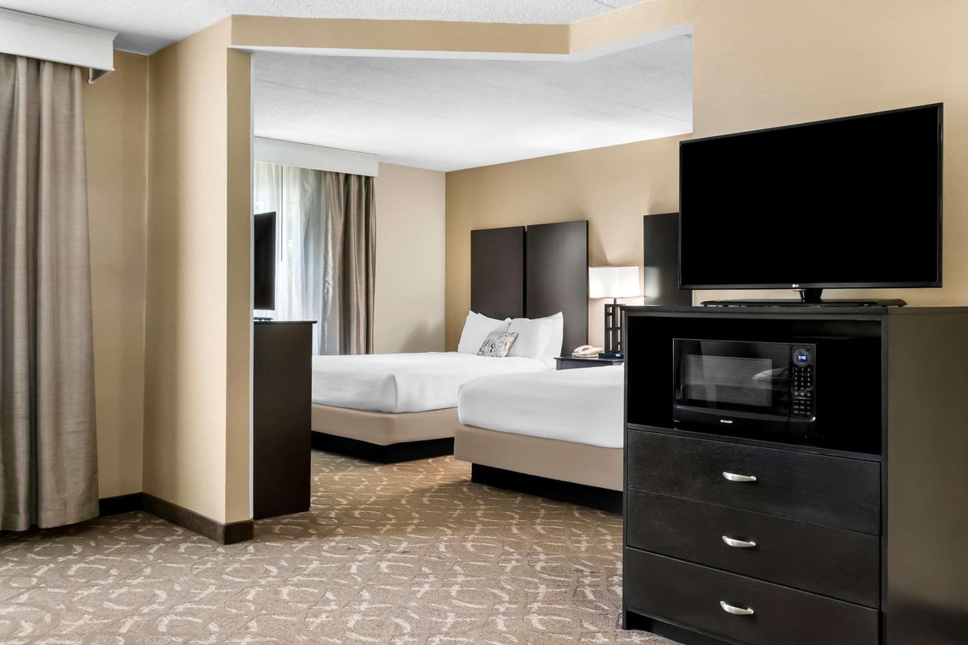 Best Western Okemos/East Lansing Hotel & Suites gallery photo in Okemos, MI — image 44