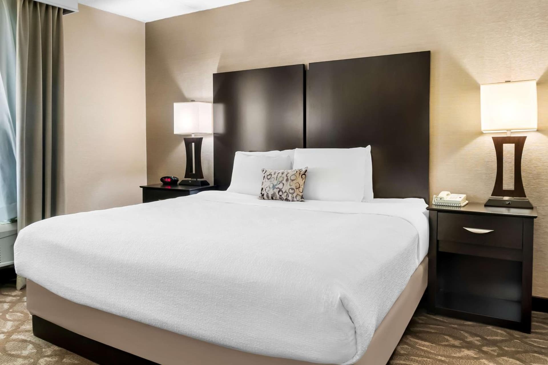 Best Western Okemos/East Lansing Hotel & Suites gallery photo in Okemos, MI — image 27