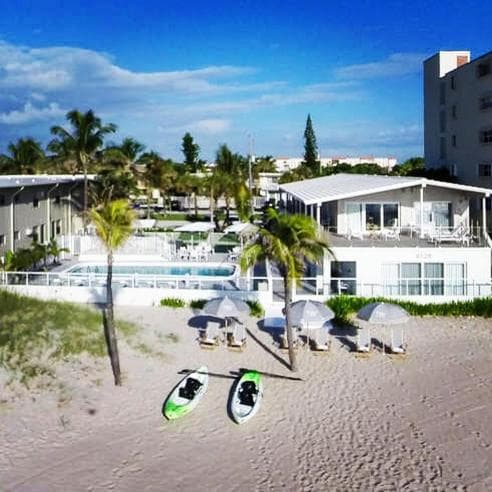 Tides Inn Hotel property views in Fort Lauderdale, FL — gallery photo 3