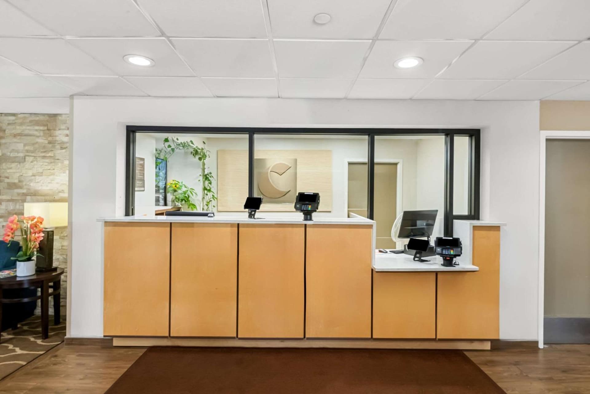Comfort Inn & Suites Durham near Duke University gallery photo in Durham, NC — image 10