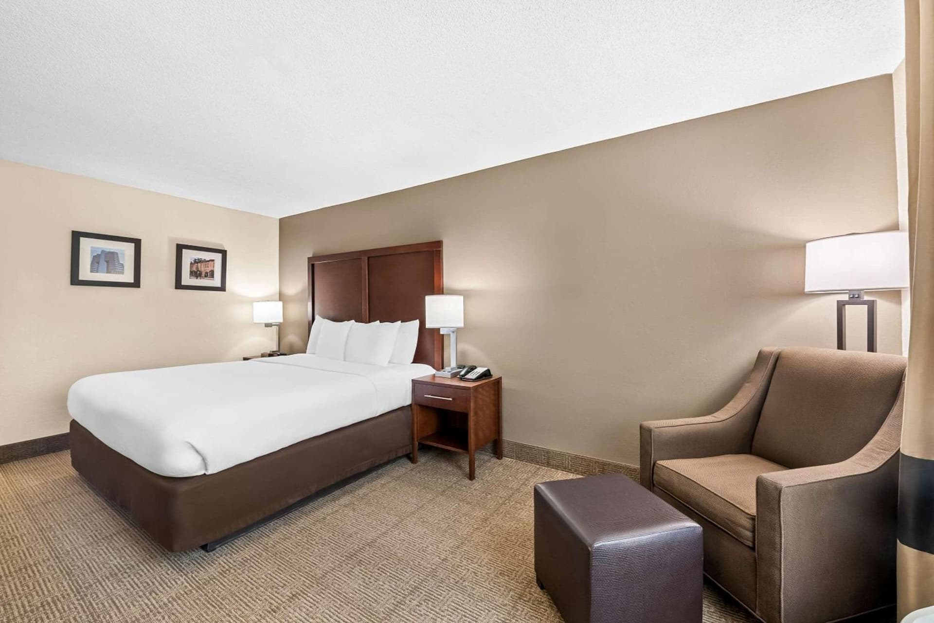 Comfort Inn & Suites Durham near Duke University gallery photo in Durham, NC — image 37