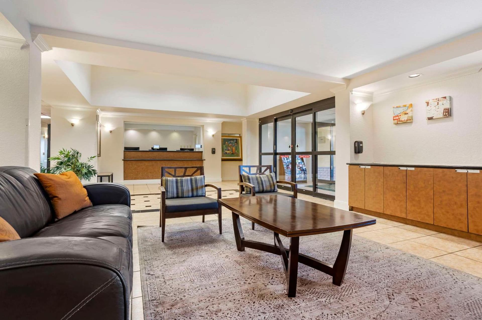 Quality Inn & Suites NRG Park - Medical Center property views in Houston, TX — gallery photo 3