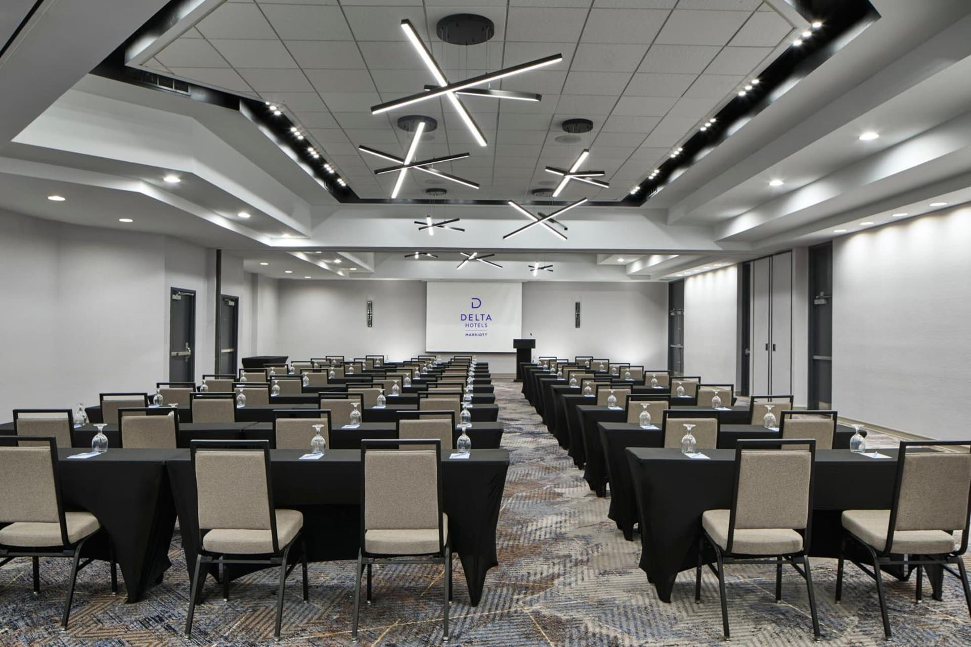 Delta Hotels by Marriott Toledo interior in Toledo, OH — gallery photo 2