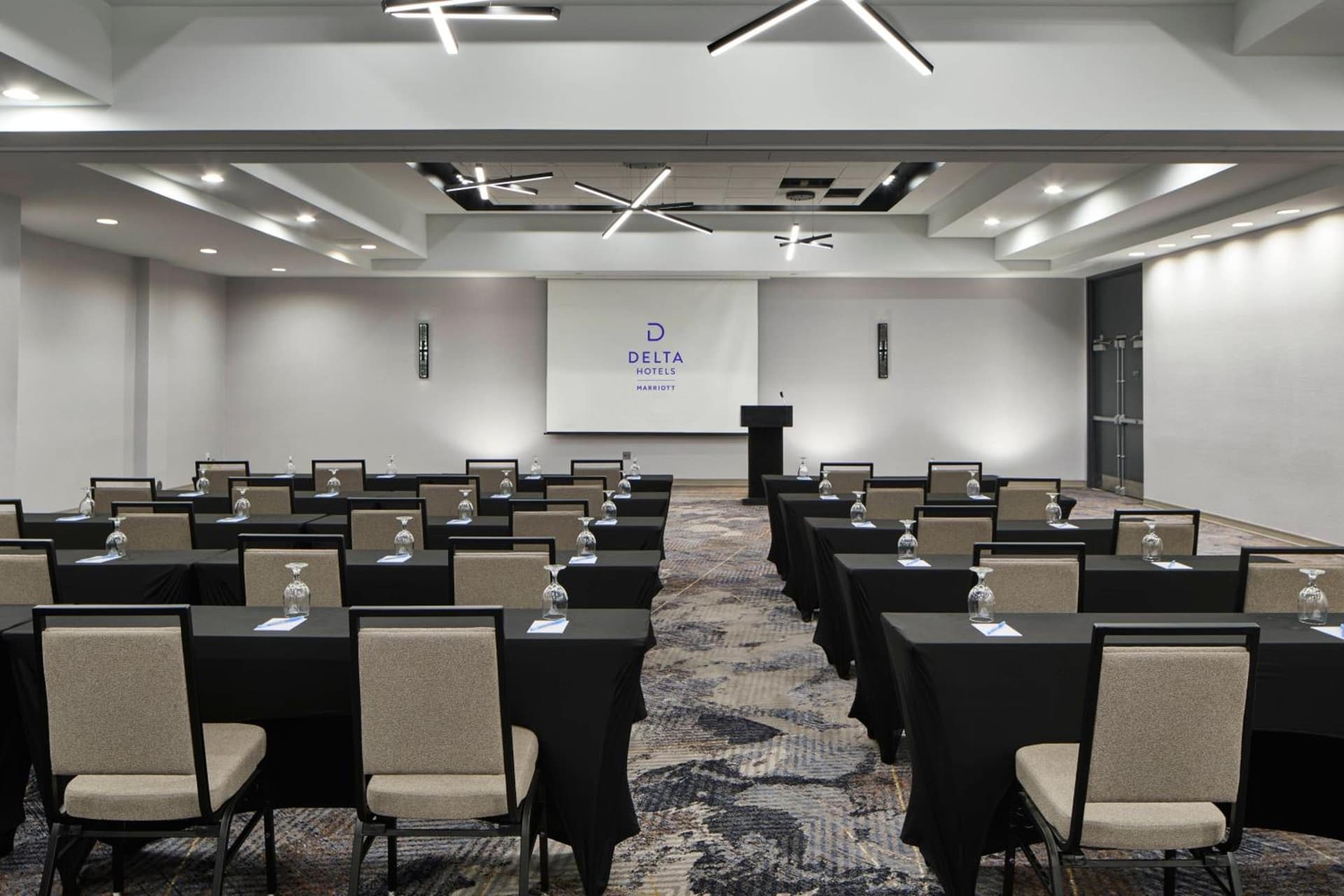 Delta Hotels by Marriott Toledo gallery photo in Toledo, OH — image 60