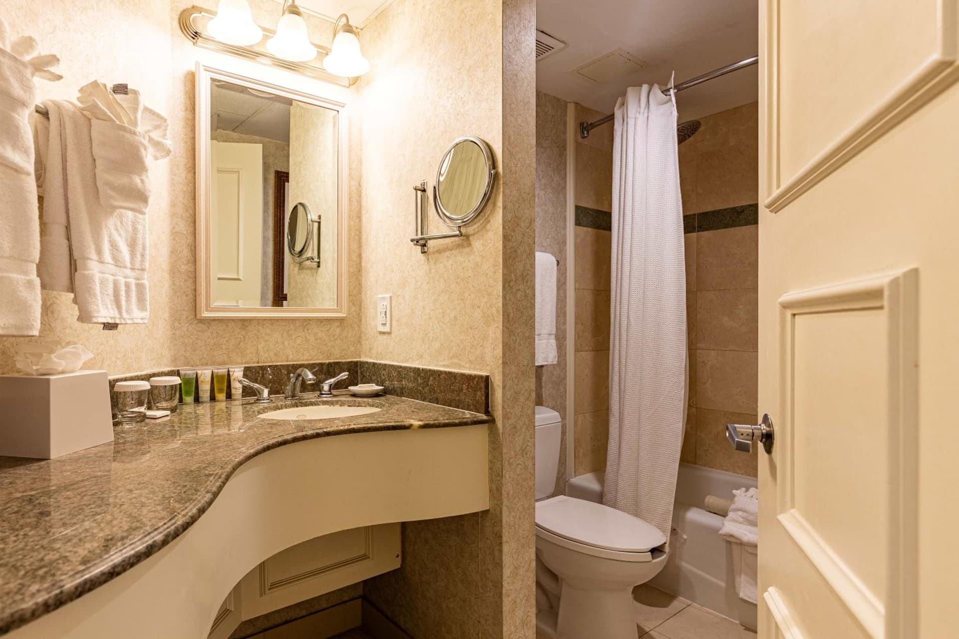 The Lago Mar Beach Resort and Club gallery photo in Fort Lauderdale, FL — image 67