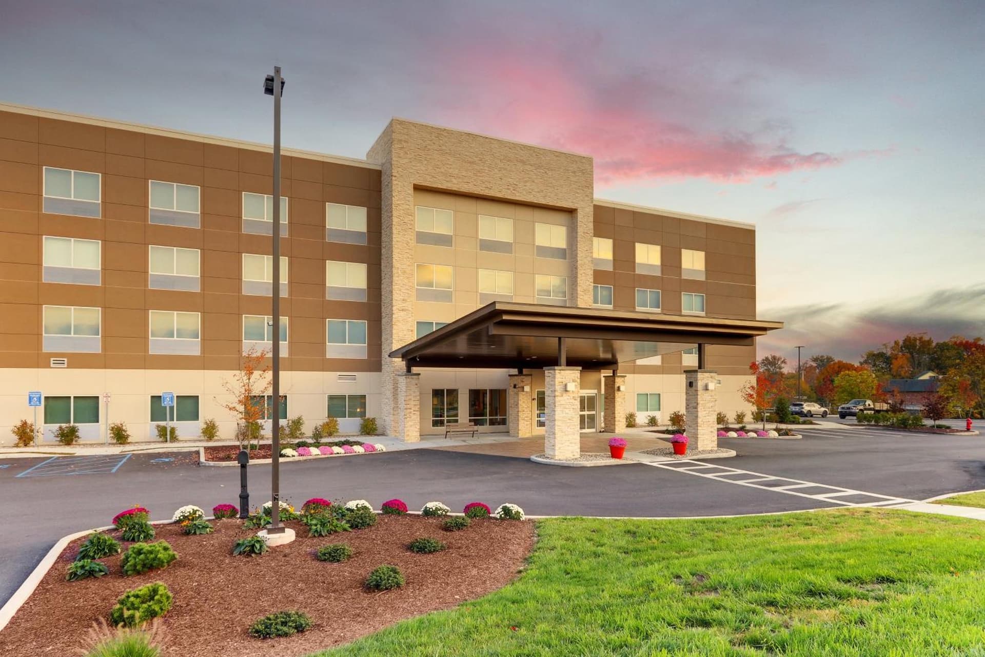 Holiday Inn Express & Suites - Middletown - Goshen by IHG gallery photo in Middletown, NY — image 6