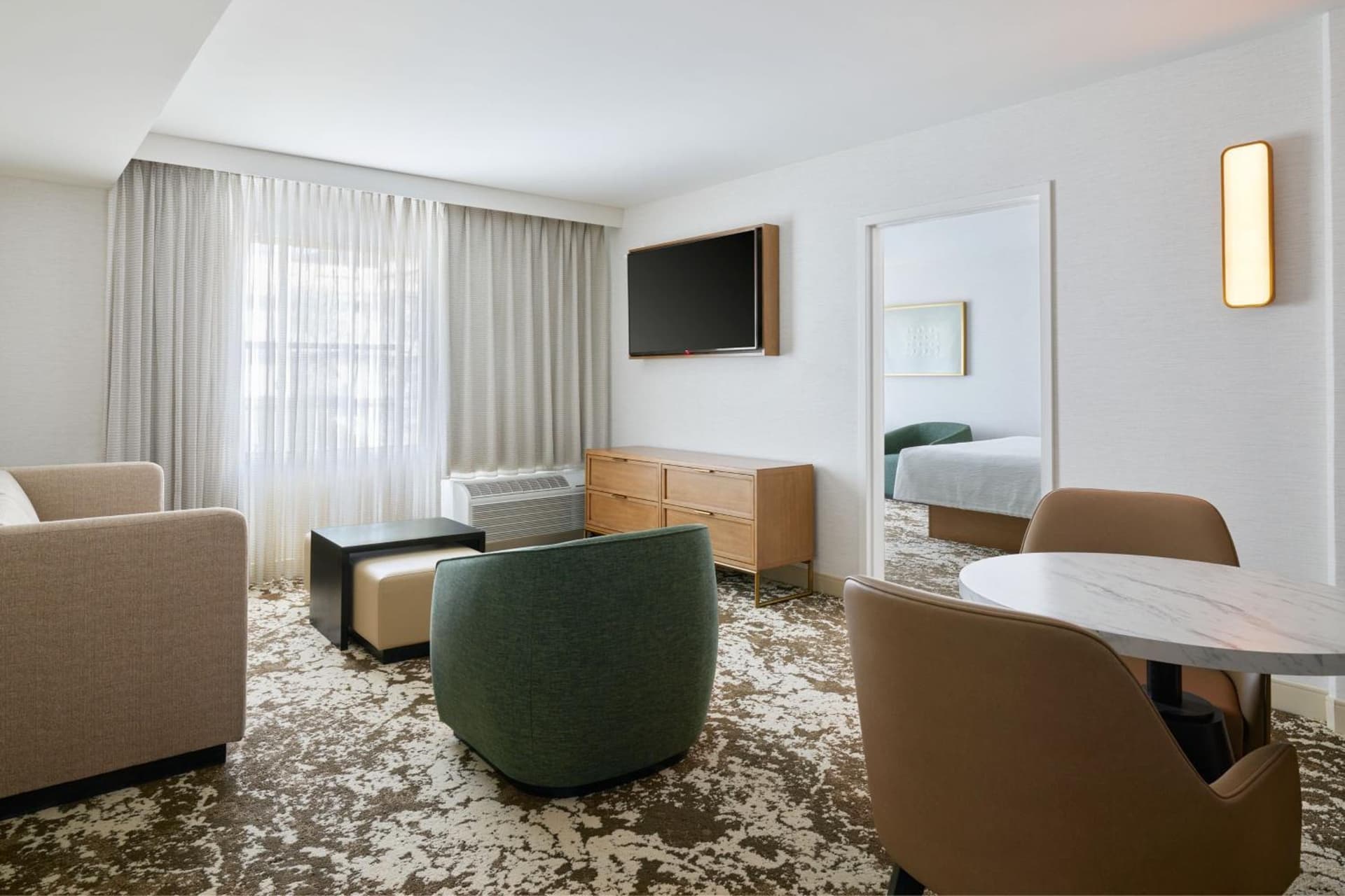 Courtyard by Marriott Los Angeles Pasadena Old Town gallery photo in Pasadena, CA — image 34