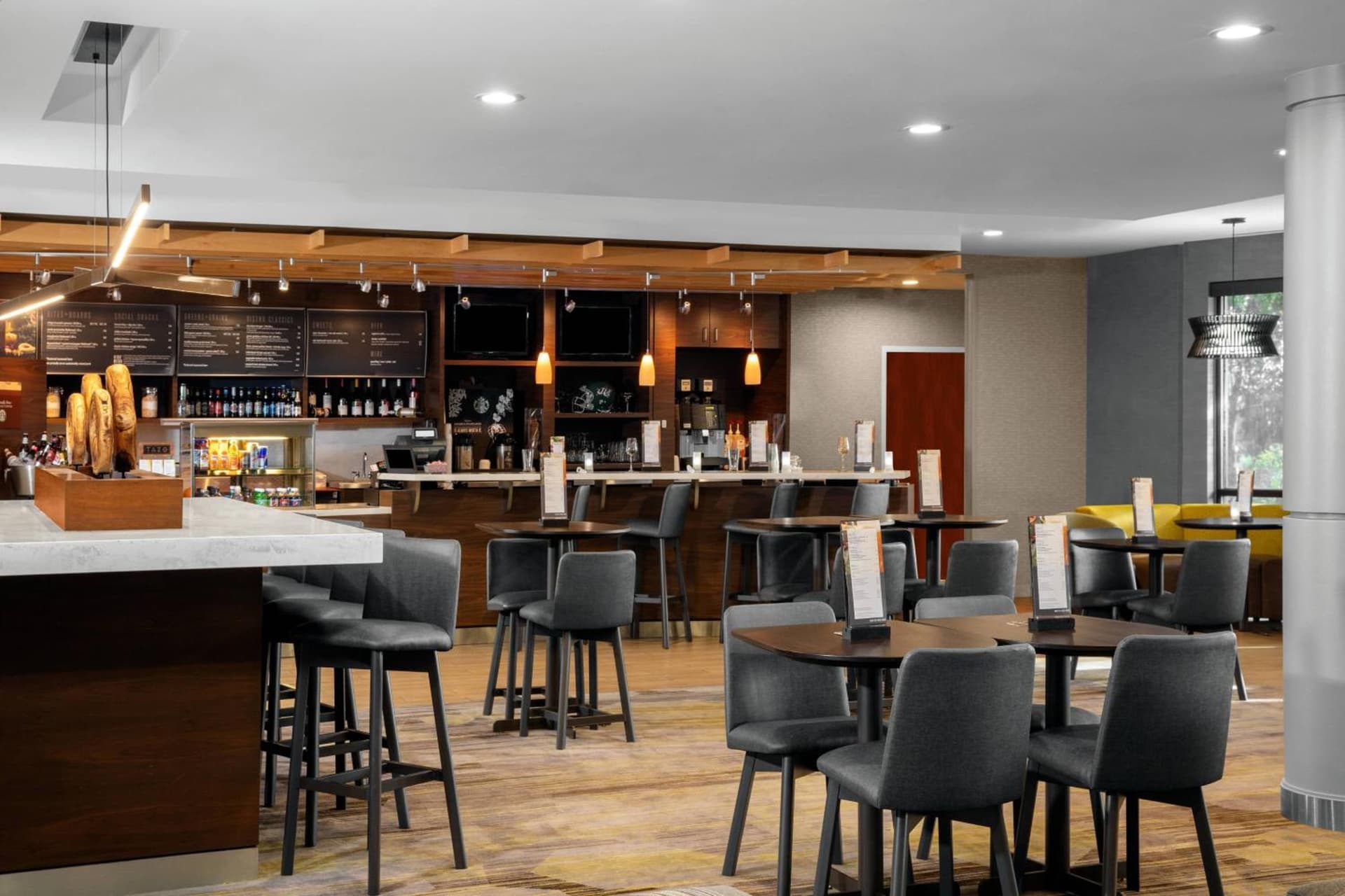 Courtyard by Marriott Jacksonville I-295/East Beltway gallery photo in Jacksonville, FL — image 11