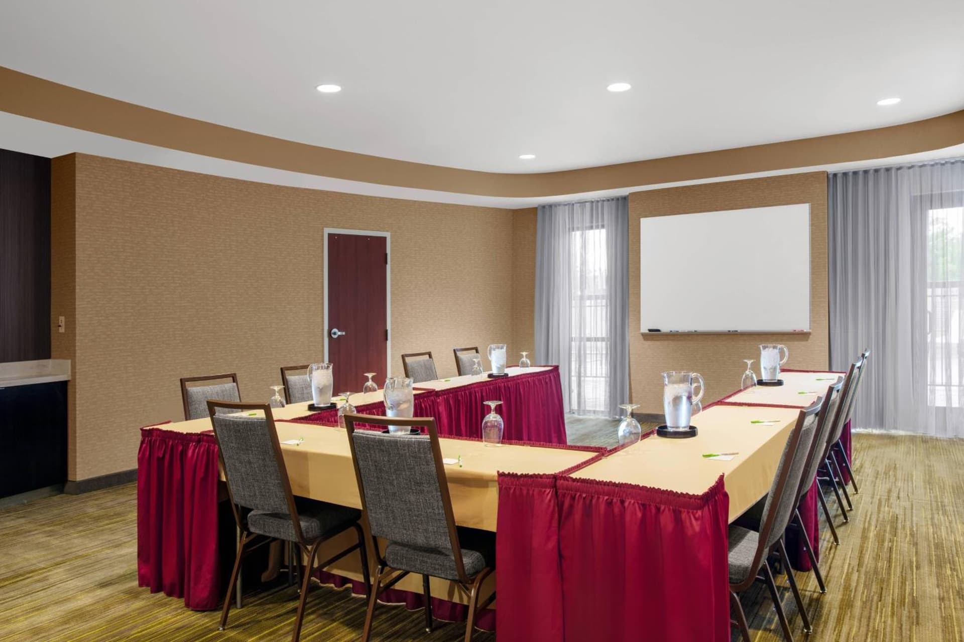 Courtyard by Marriott Jacksonville I-295/East Beltway gallery photo in Jacksonville, FL — image 25