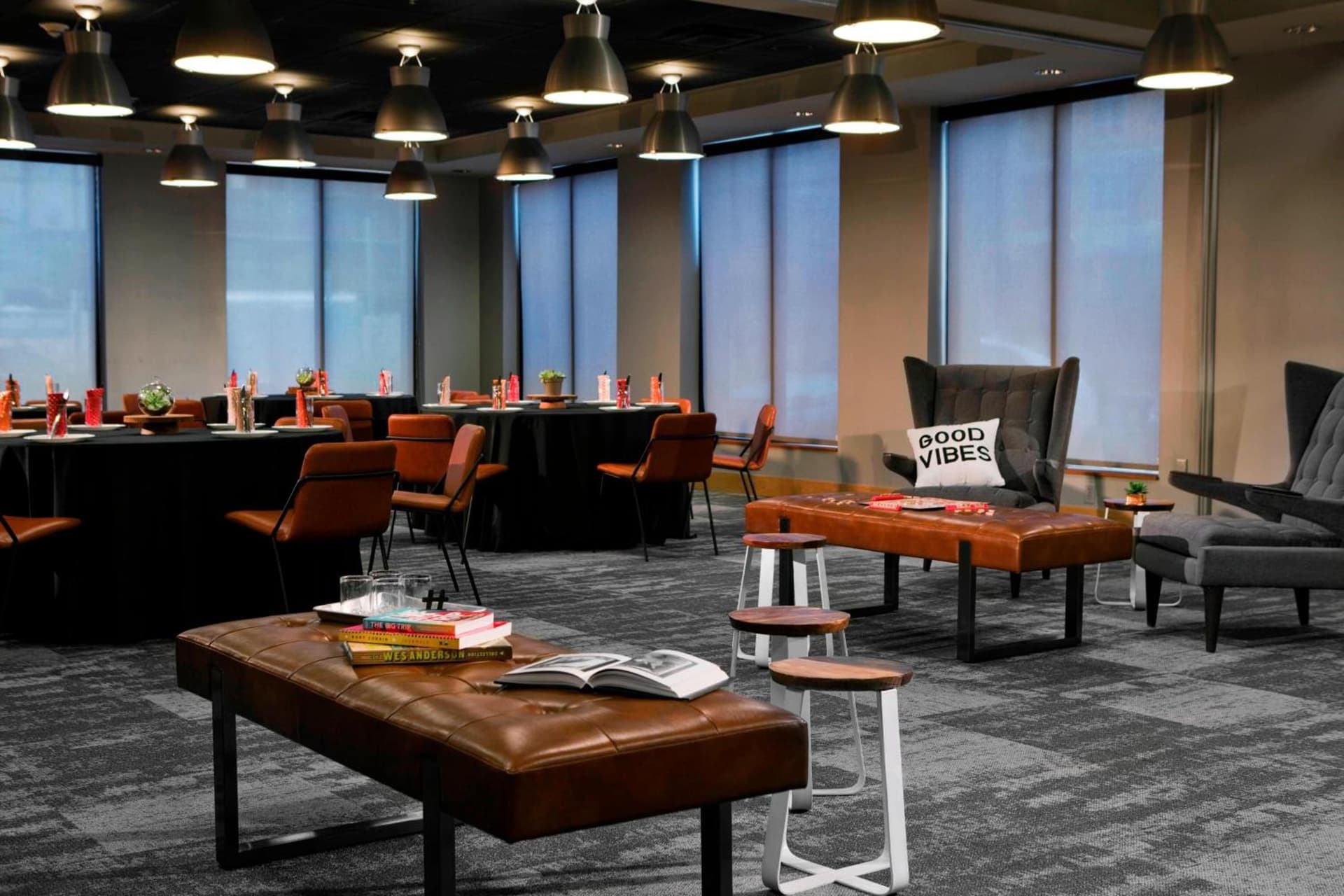 MOXY Phoenix Tempe/ASU Area gallery photo in Tempe, AZ — image 21