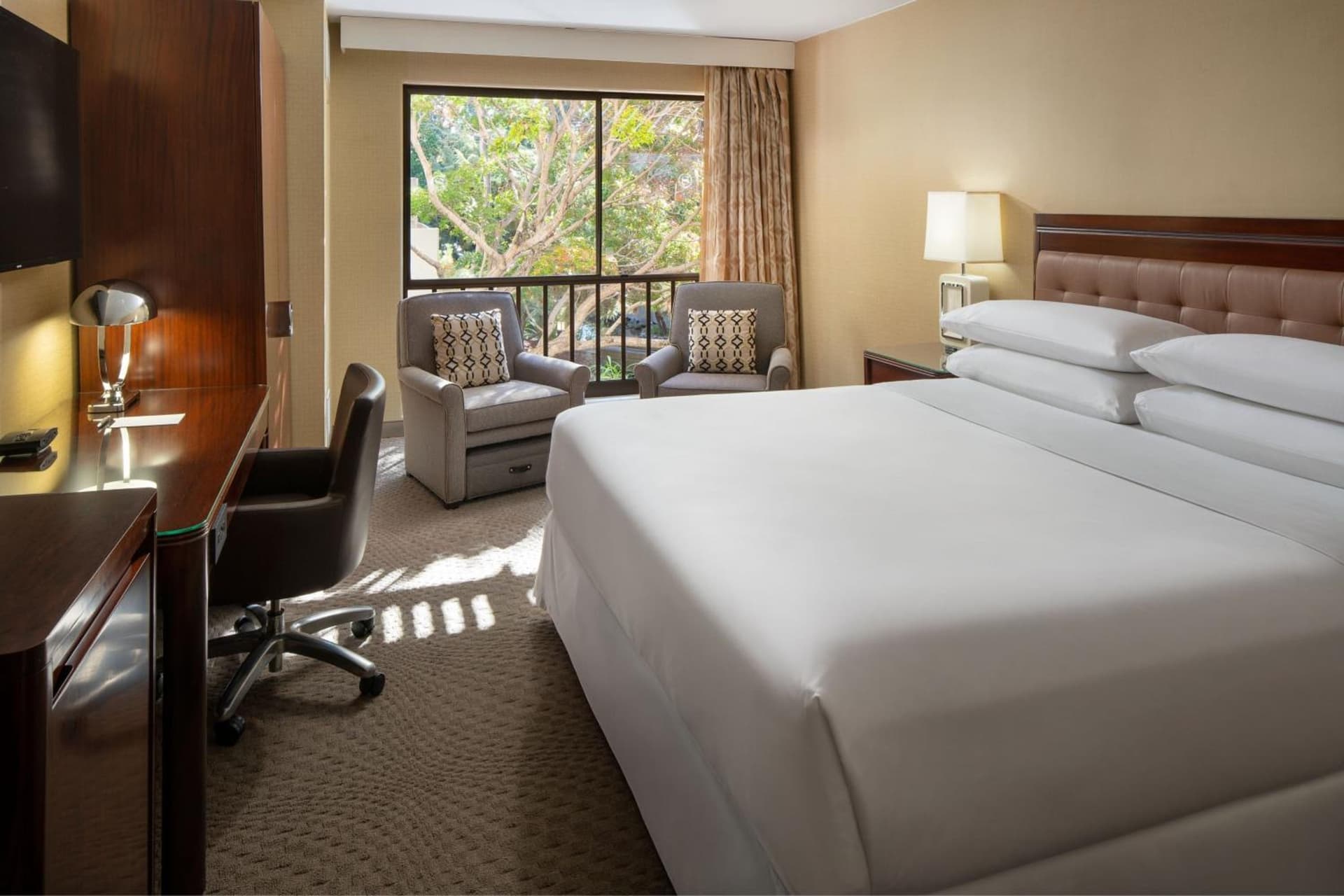 Sheraton Palo Alto Hotel property views in Palo Alto, CA — gallery photo 3