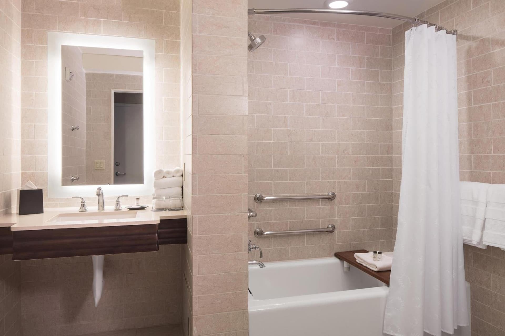 Sheraton Palo Alto Hotel gallery photo in Palo Alto, CA — image 43