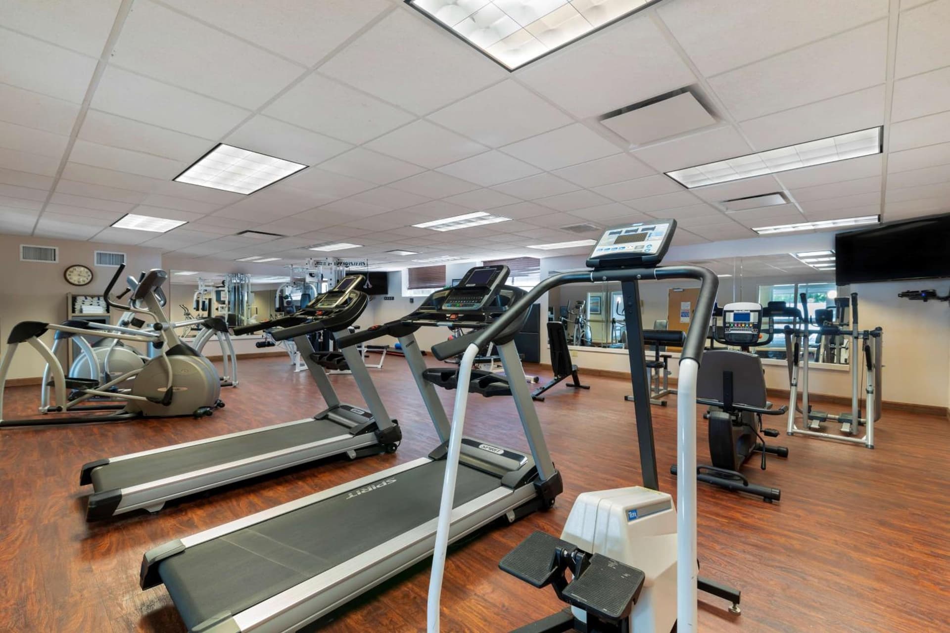 Best Western PLUS Executive Court Inn & Conference Center gallery photo in Manchester, NH — image 22