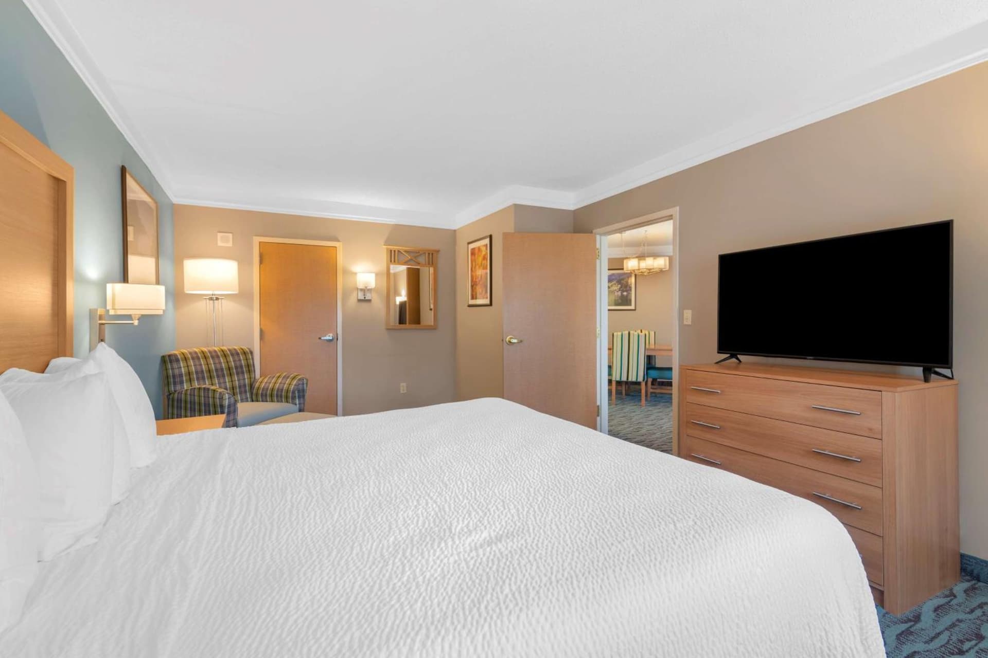 Best Western PLUS Executive Court Inn & Conference Center gallery photo in Manchester, NH — image 25